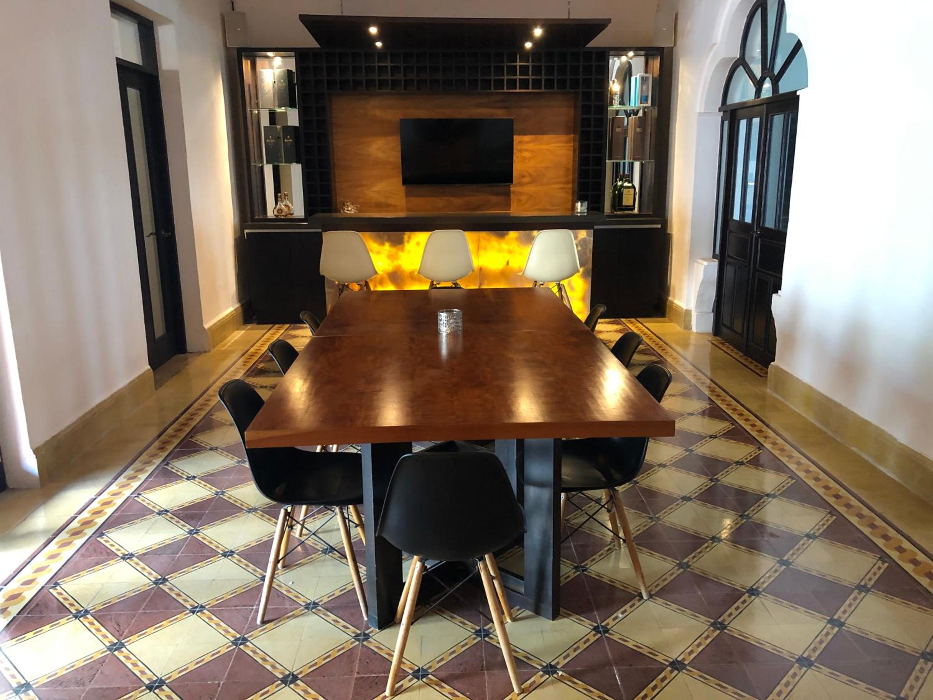 meeting & event spaces