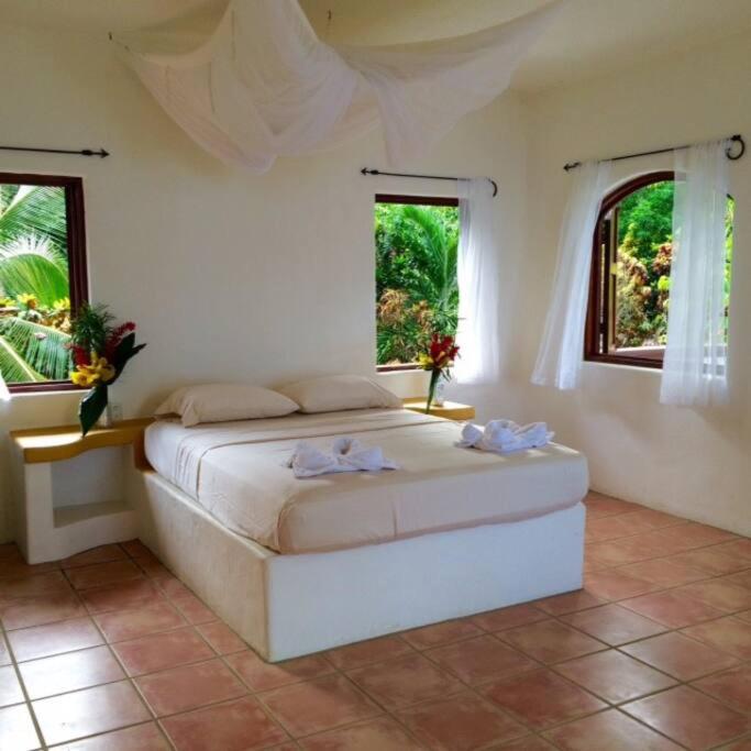 Casa Familia
