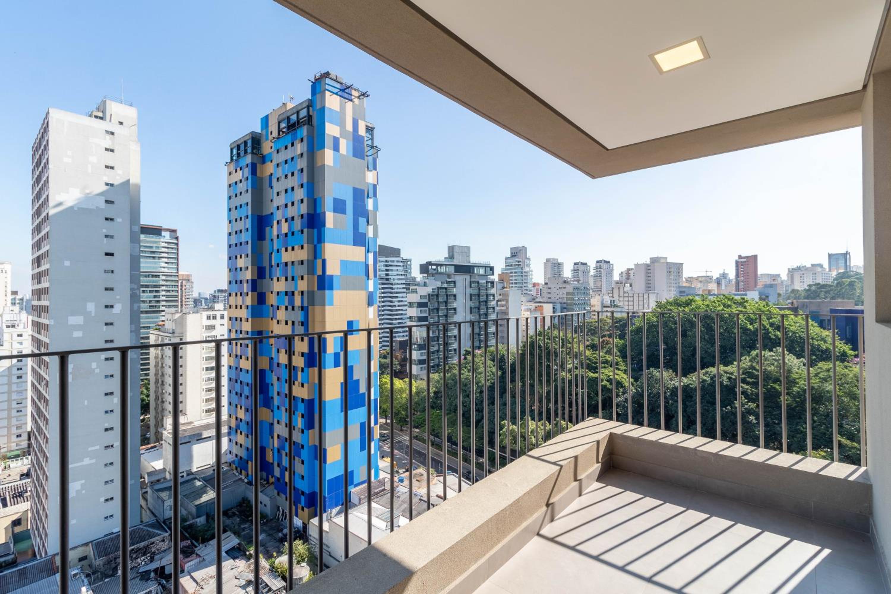 360 VN Melo Alves by Housi