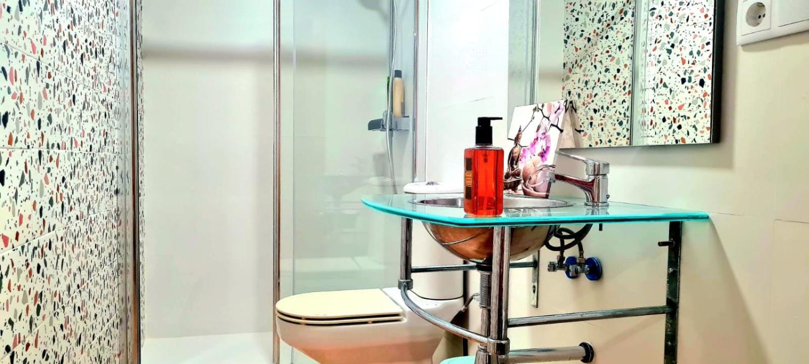 Grand Villa Valencia - 8 min to Center by Metro view 2