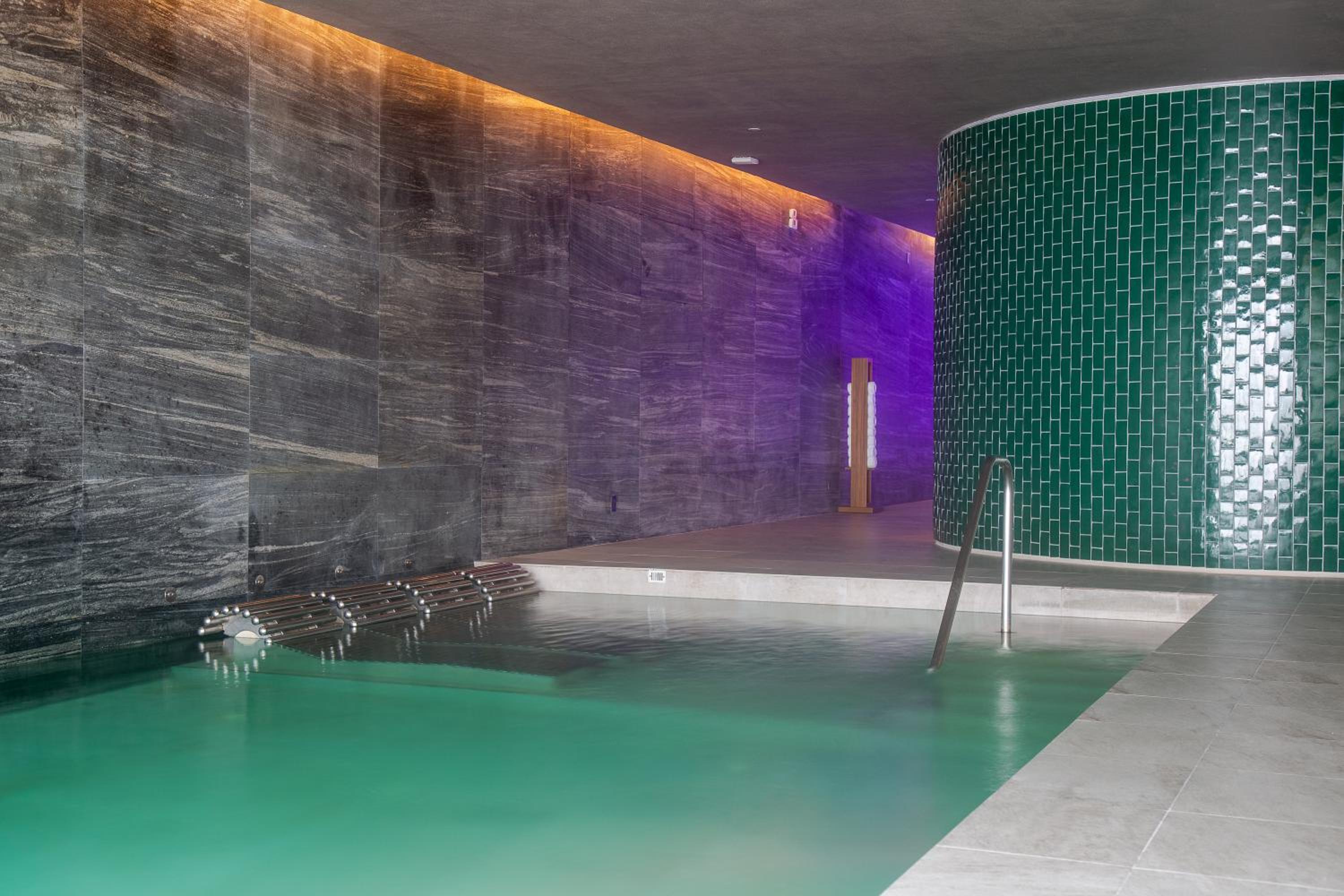 The Club at Solaz Luxury Villas photo 80 of 94