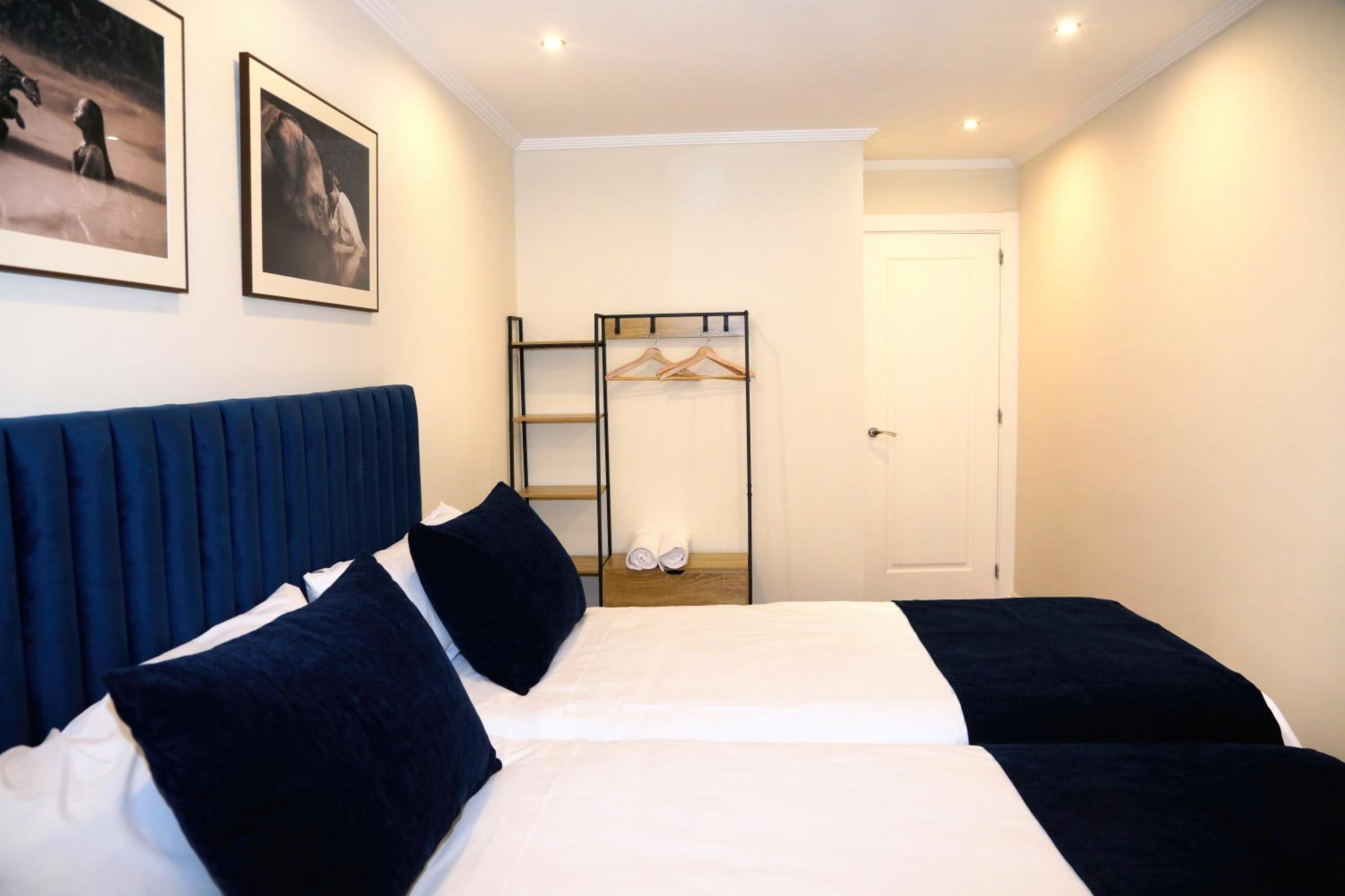 River Deluxe con Garaje gratis