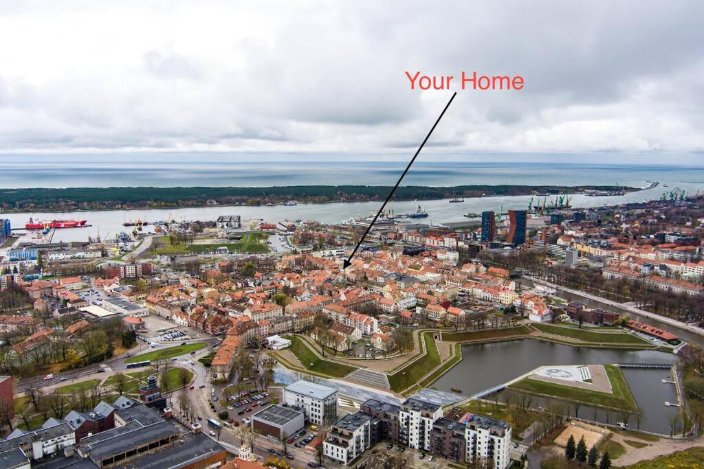Luxury new home in the center of the Old Town view 2
