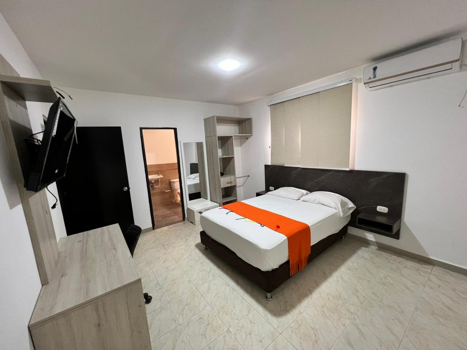 Hotel y Piscina Villa Maria Uribia