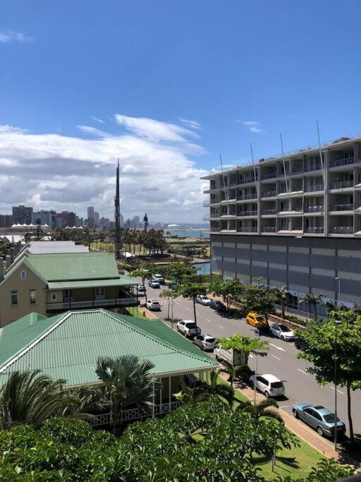 Hotel The Sails Holidays @ Point Waterfront