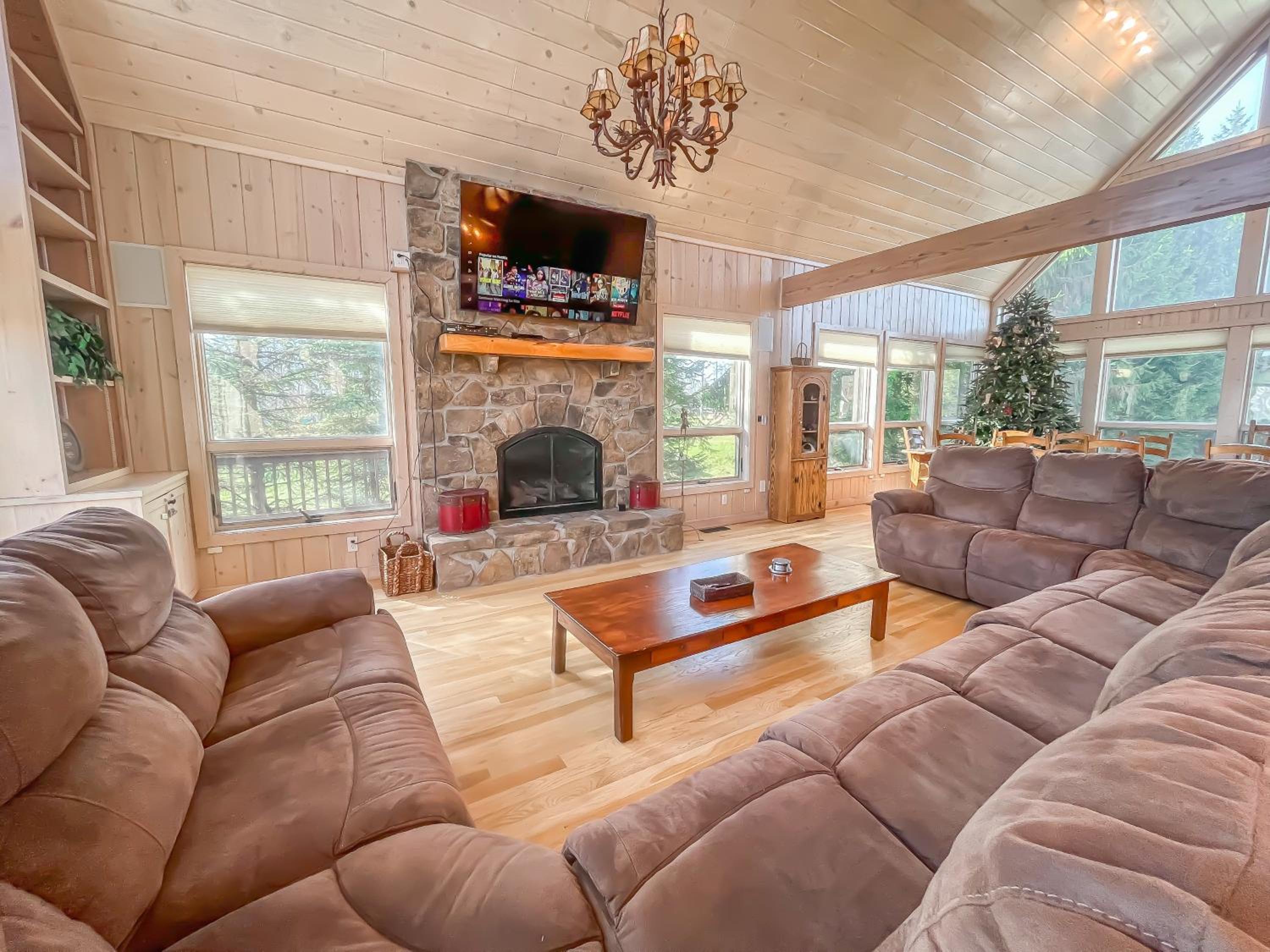 WOW Ski In Ski Out Home with Heated Indoor Salt Pool view 5