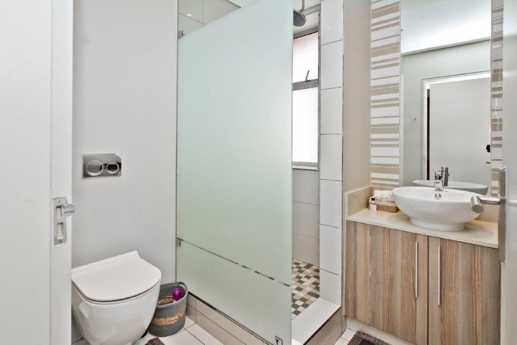 Urban Oasis Apartments at Tyrwhitt
