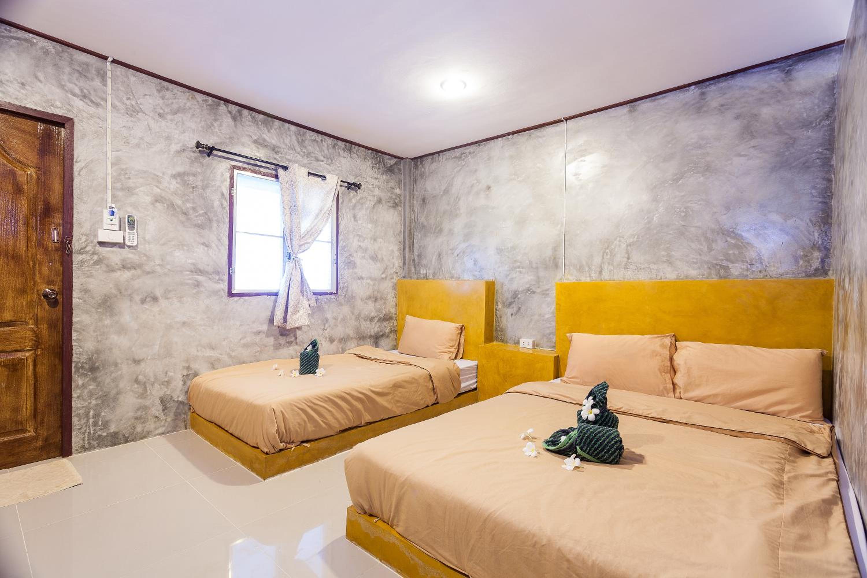 The Cosy Koh Phangan and Restaurant