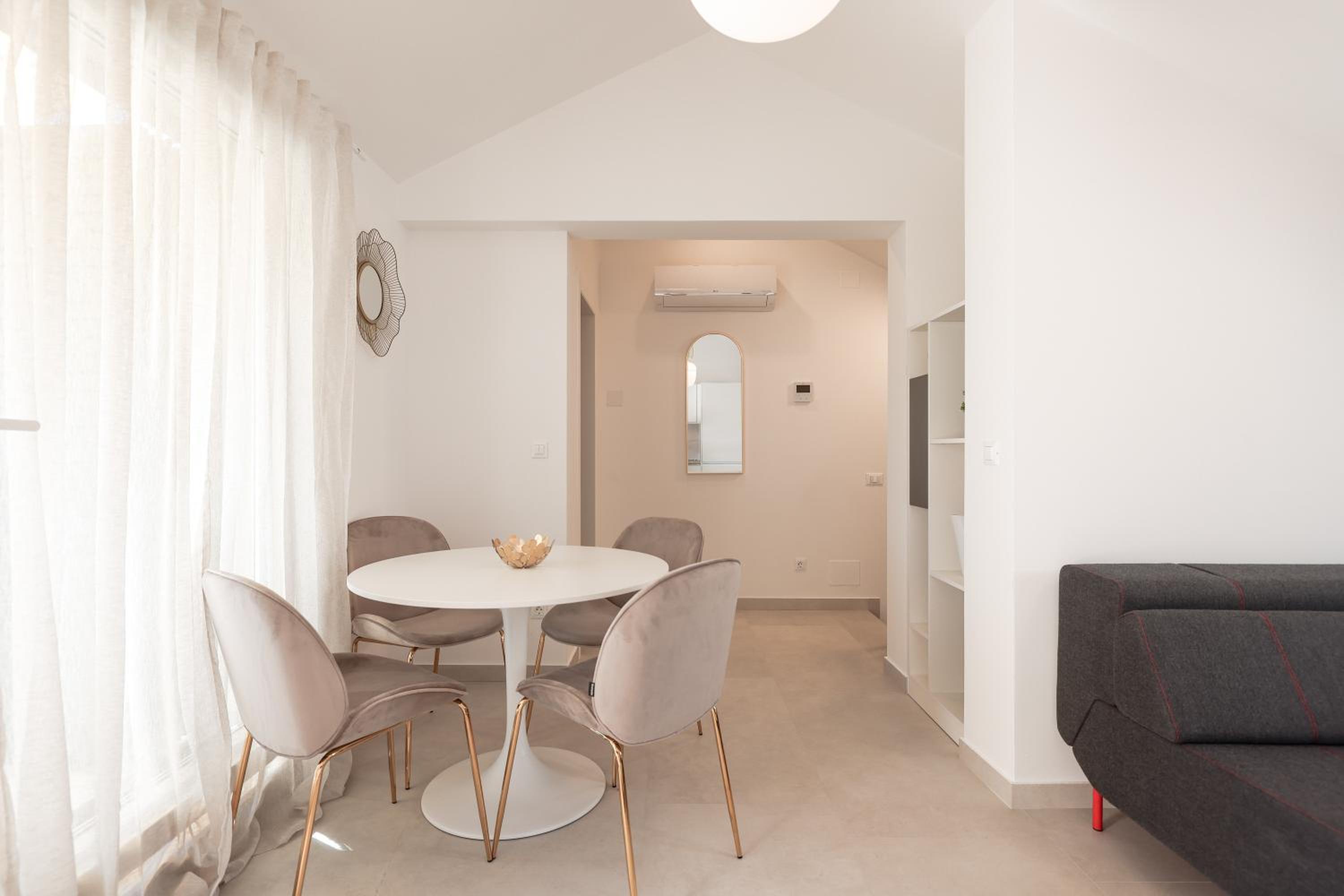 Apartments Mila