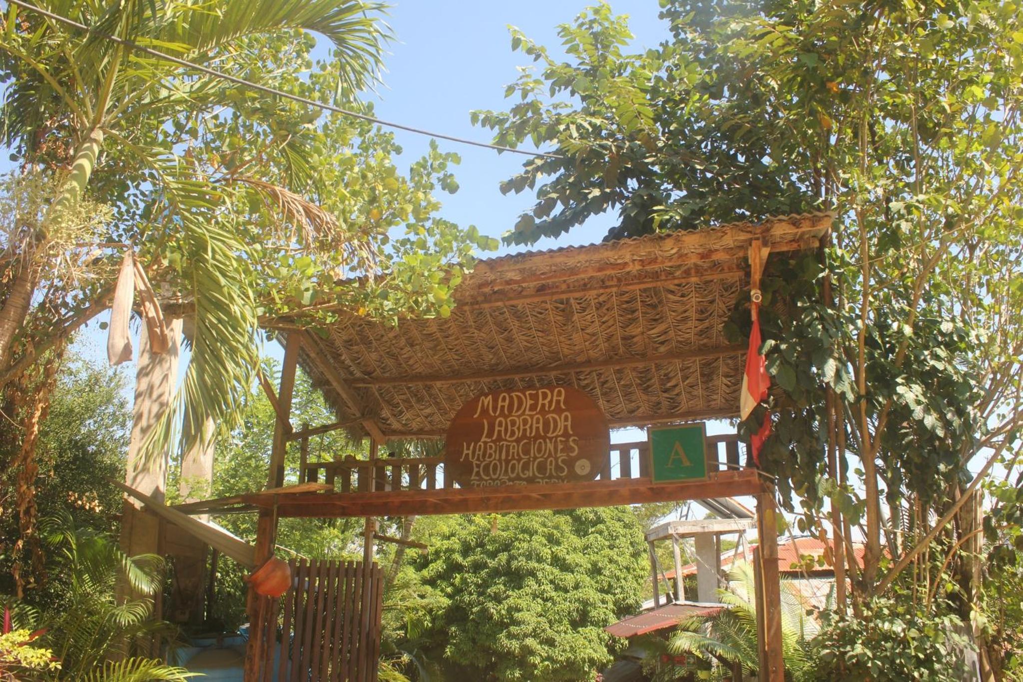 Madera Labrada Lodge Ecologico