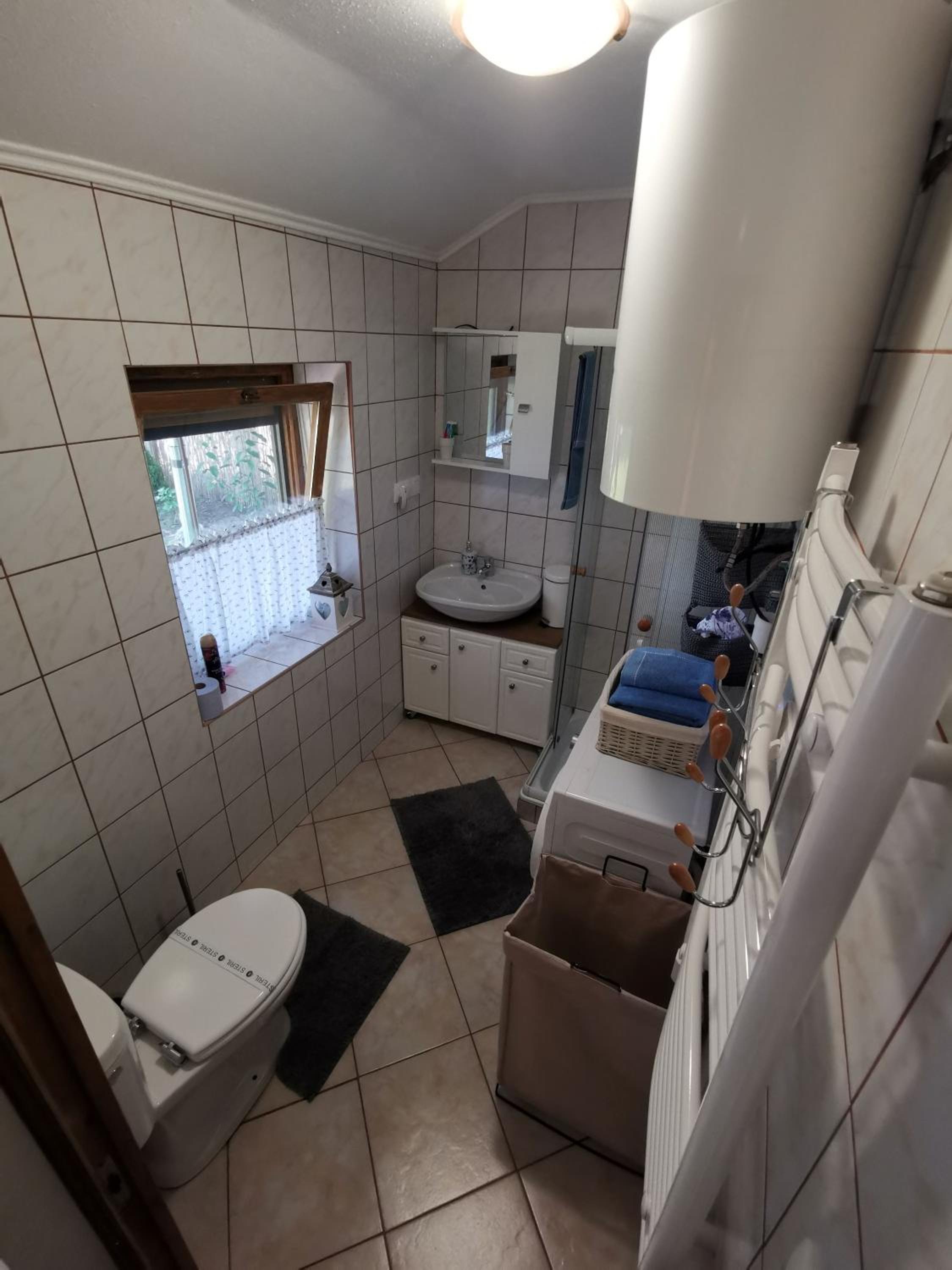Photo 19