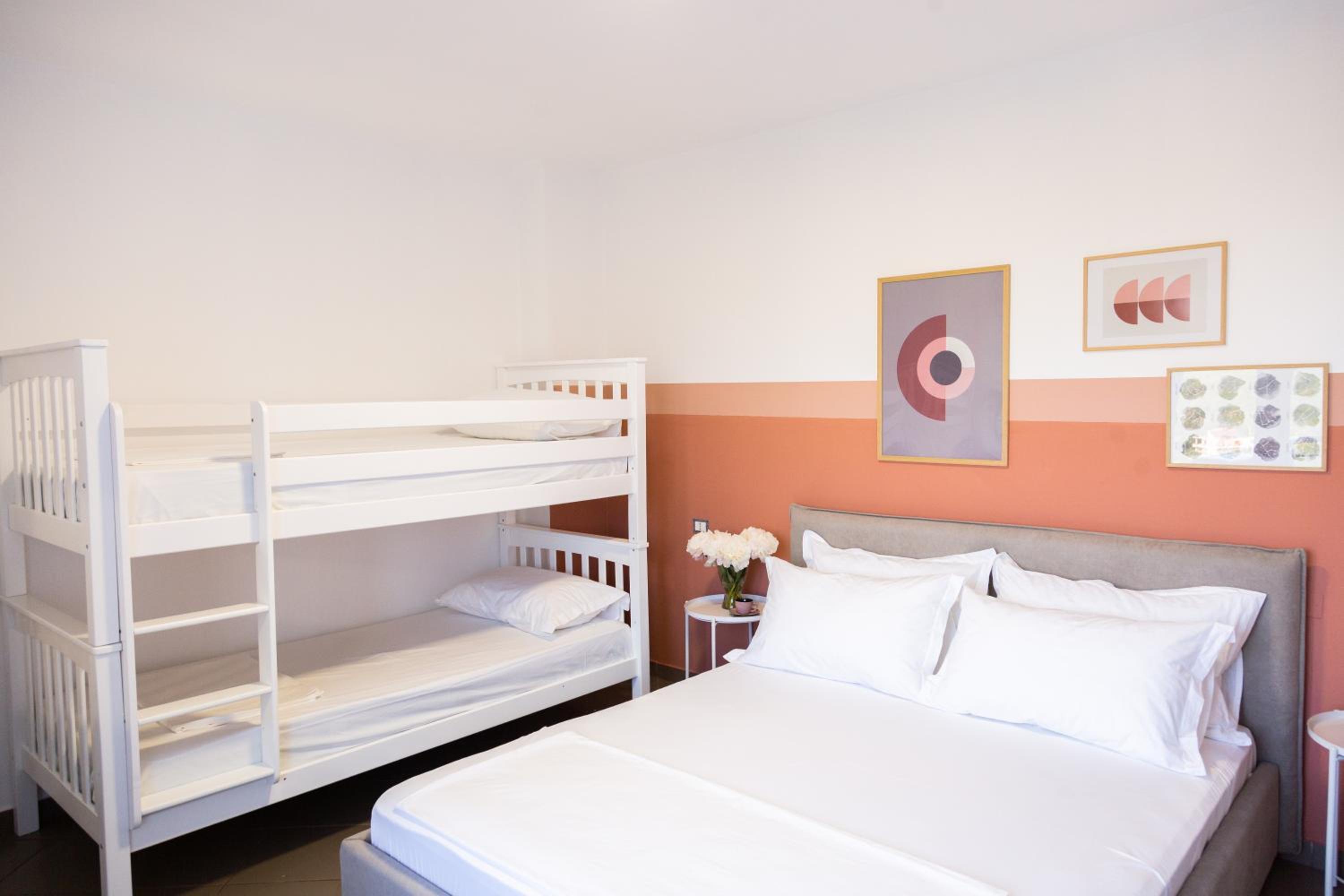 Lulu Suites - Sunset