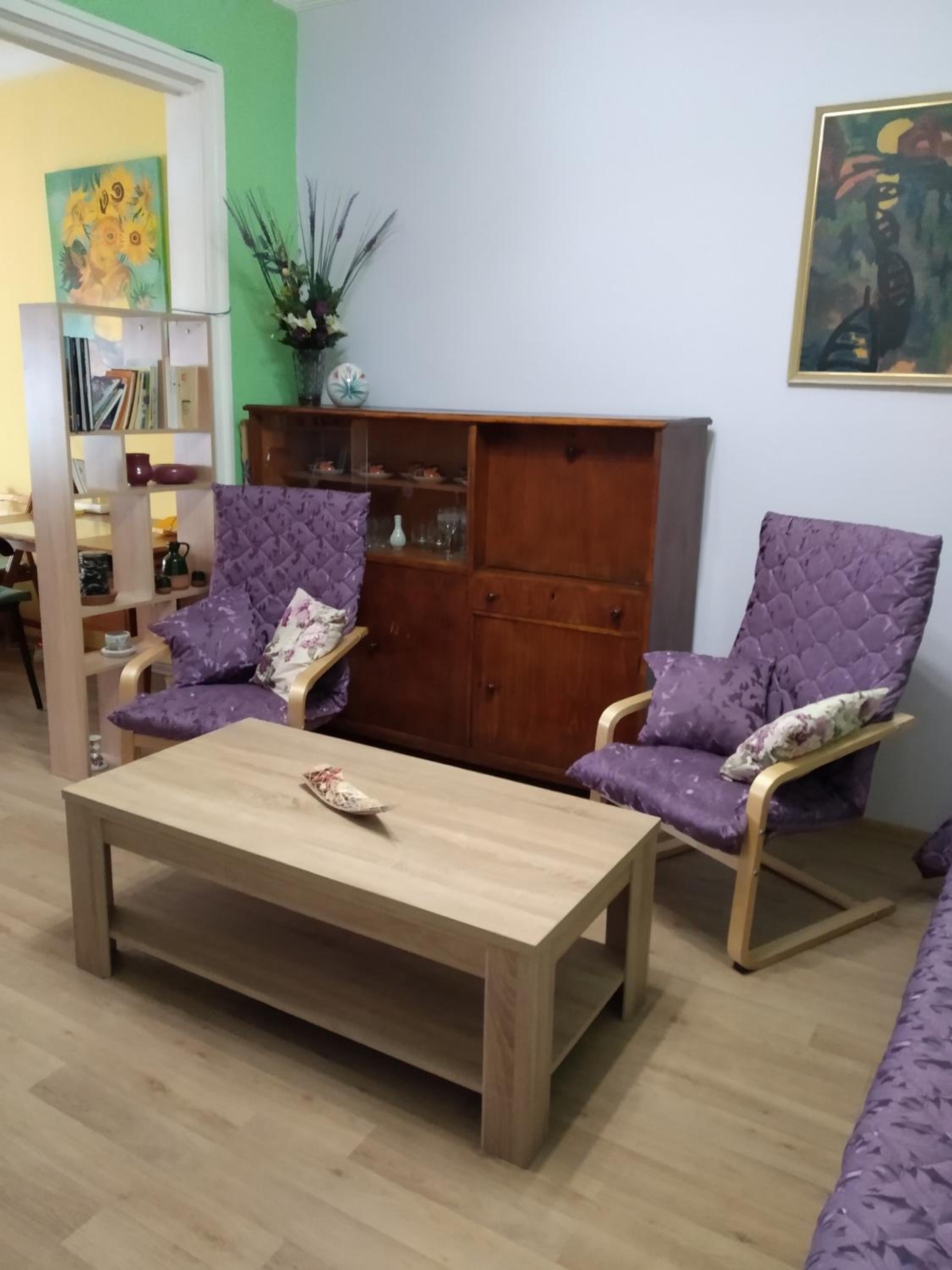 Maria Louisa Apartment