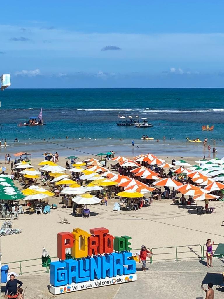 Flat beira mar com varanda em Porto de Galinhas
