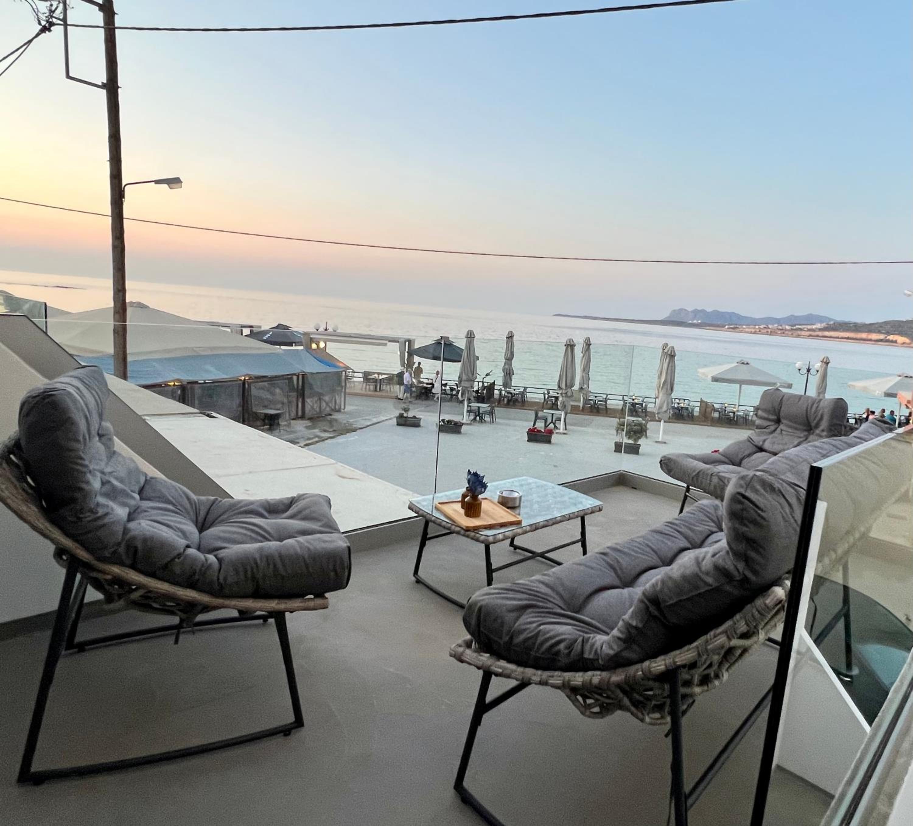 Mare Suites 3