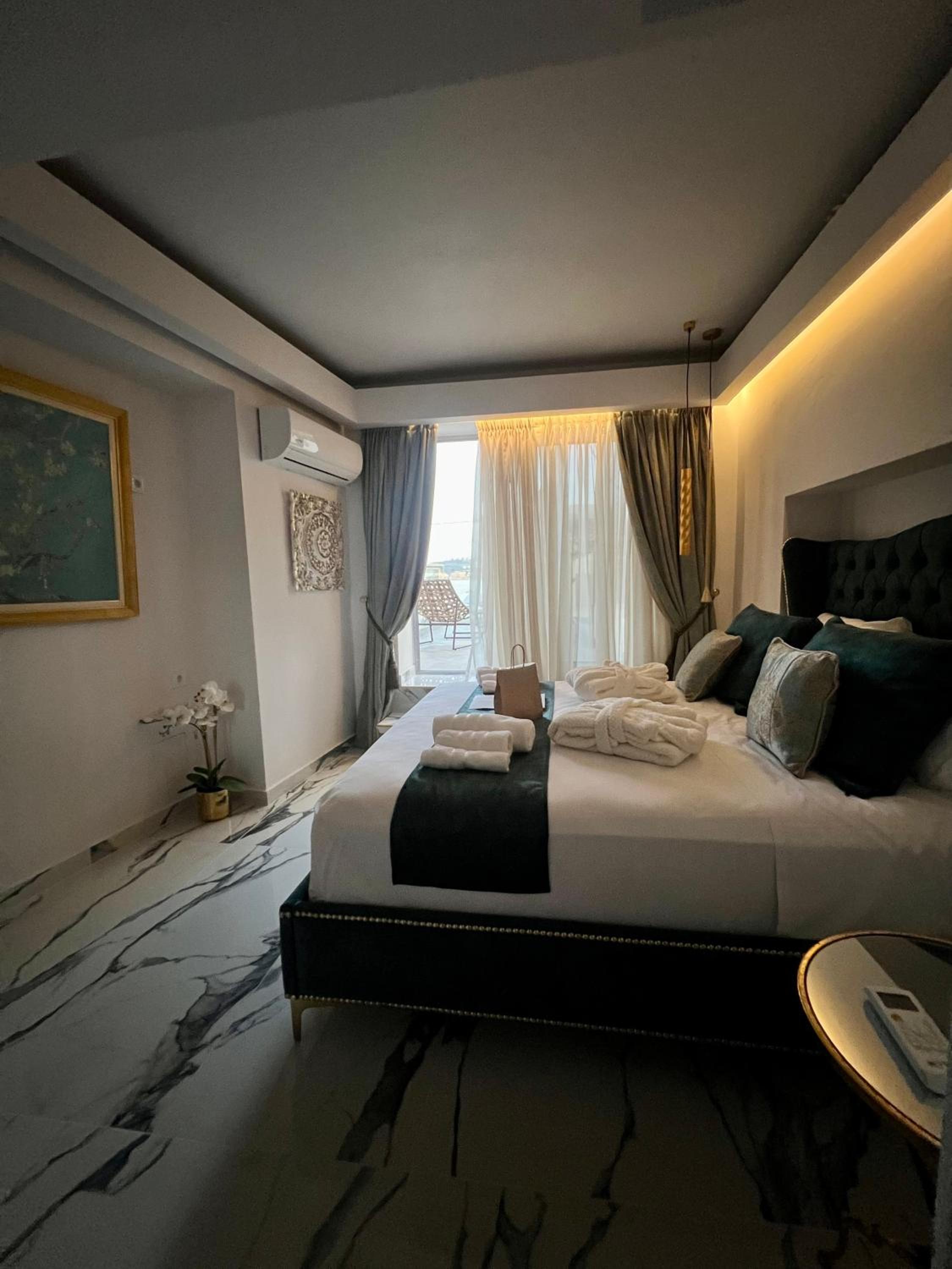 Mare Suites 3