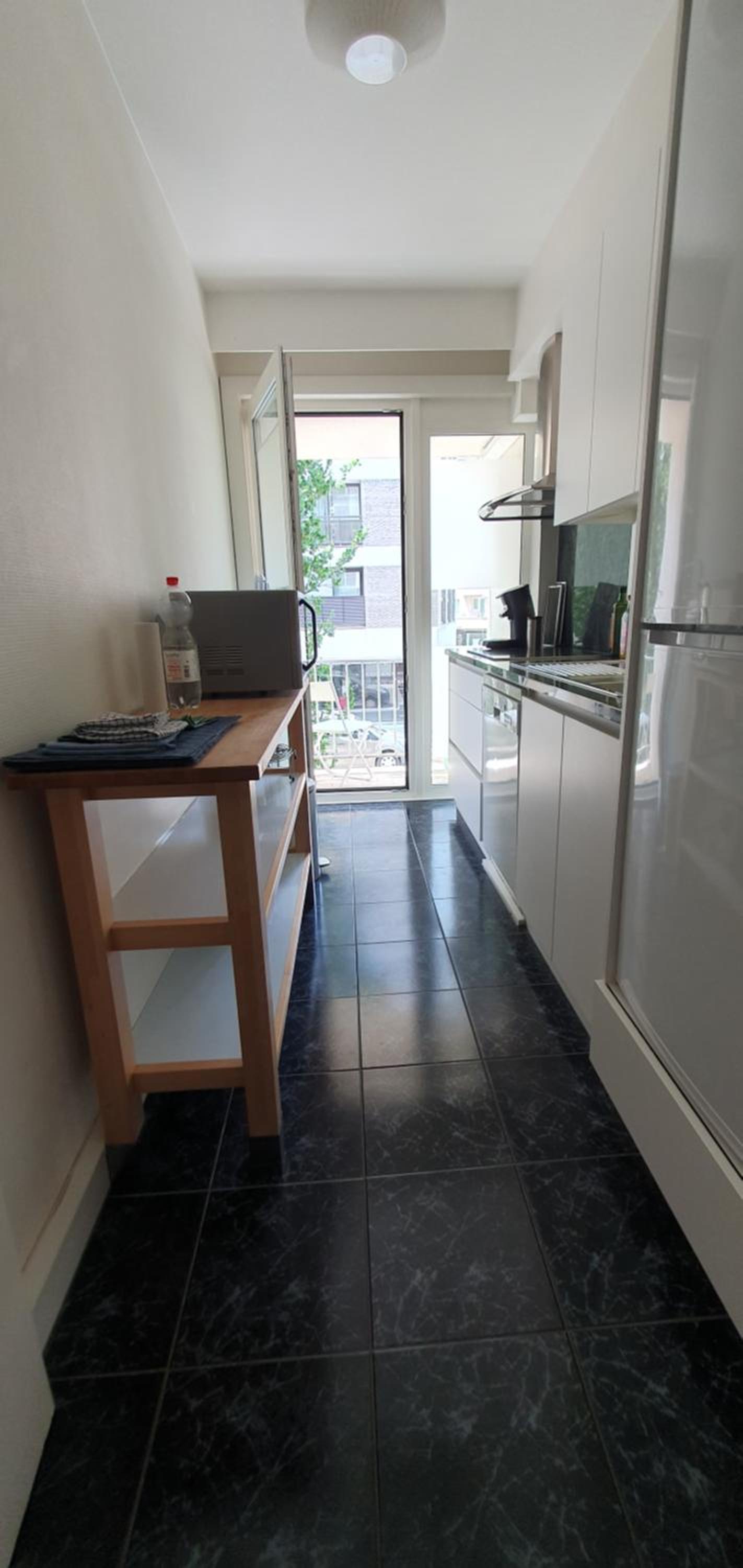 3 bedroom apartment nearby the sea