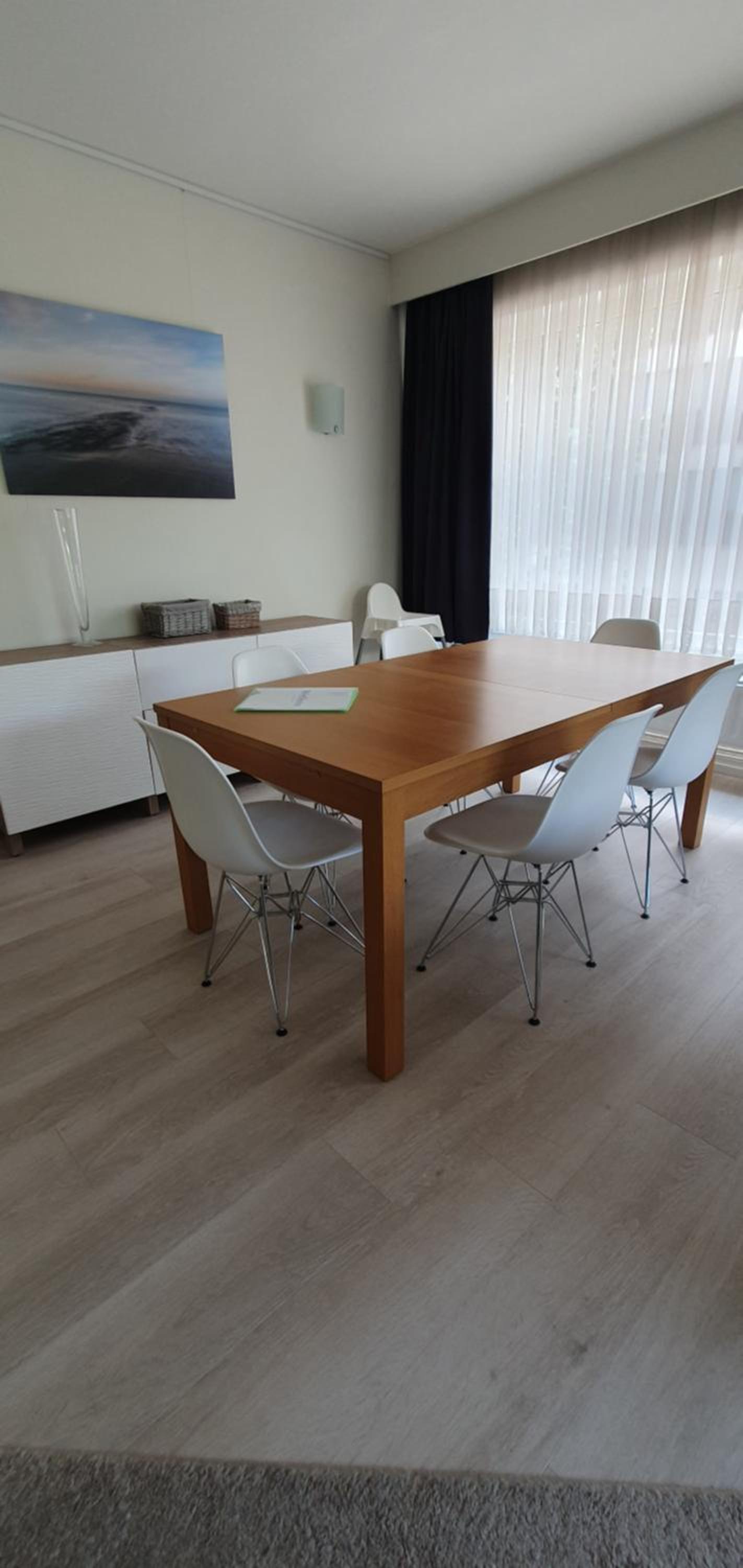 3 bedroom apartment nearby the sea