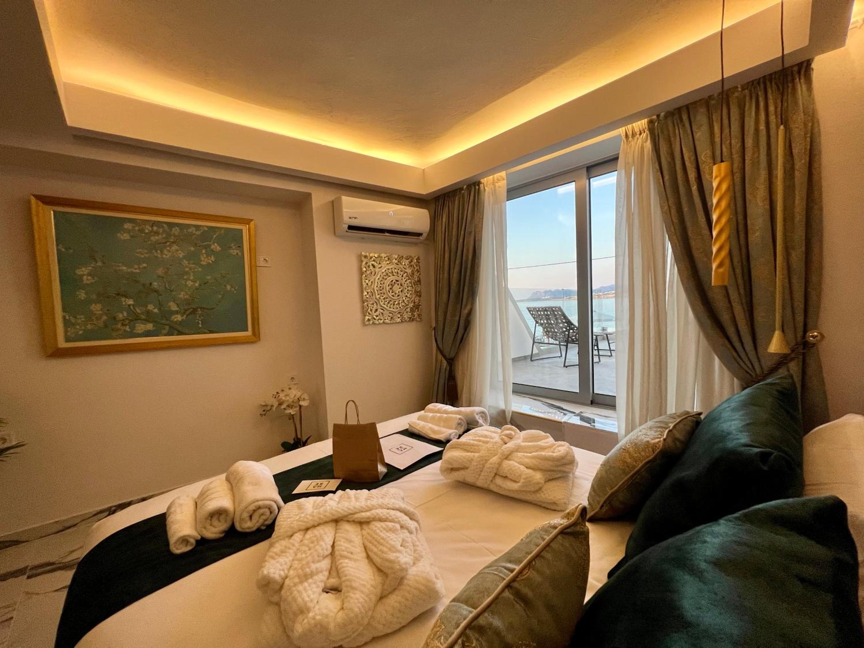 Mare Suites 3