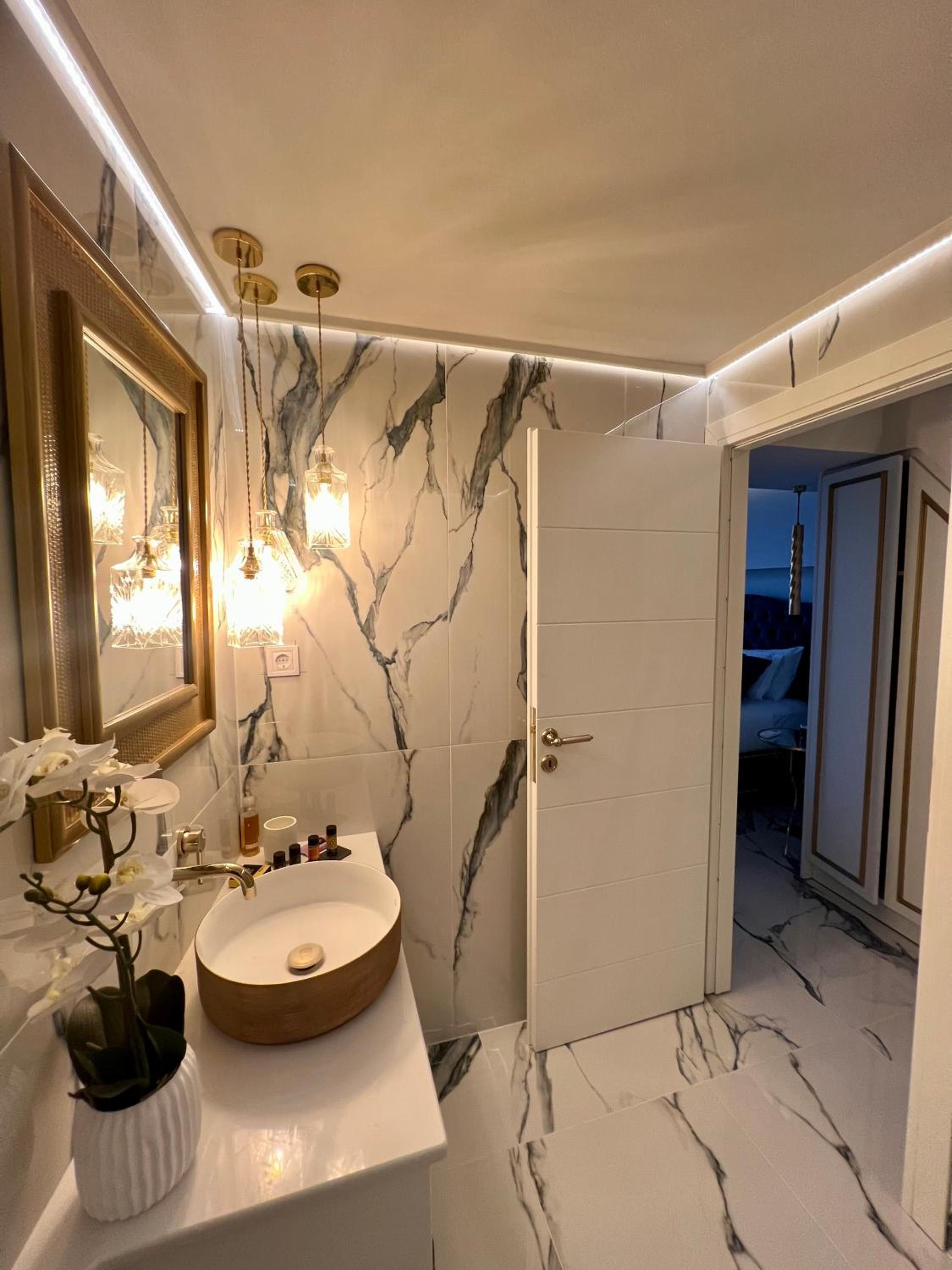 Mare Suites 3