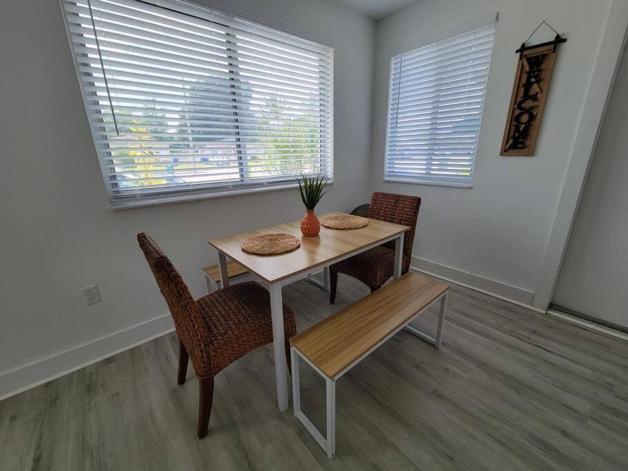 Sol Miami #1 with free parking on premises