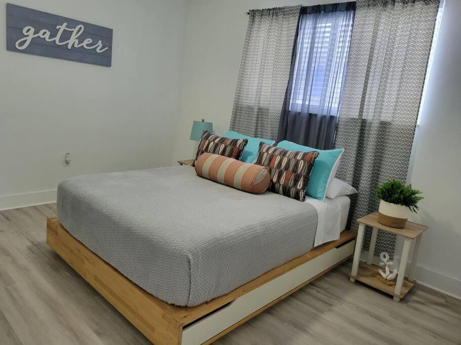 Sol Miami #1 with free parking on premises