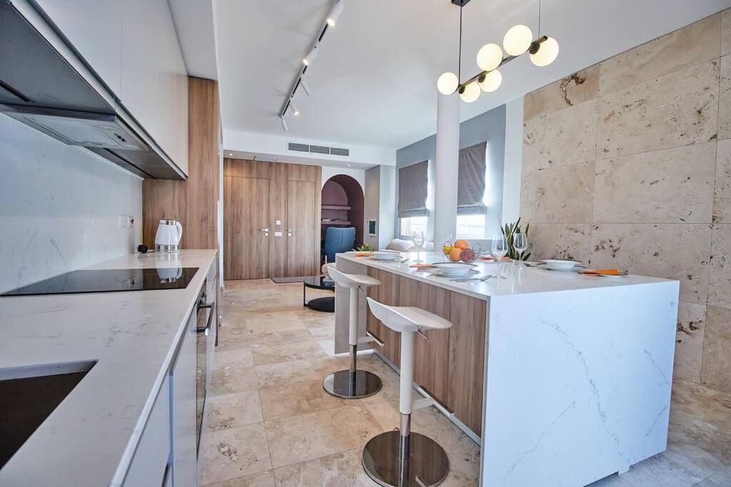 Luxury 2 BR Penthouse - Pool - close to Paceville photo 5