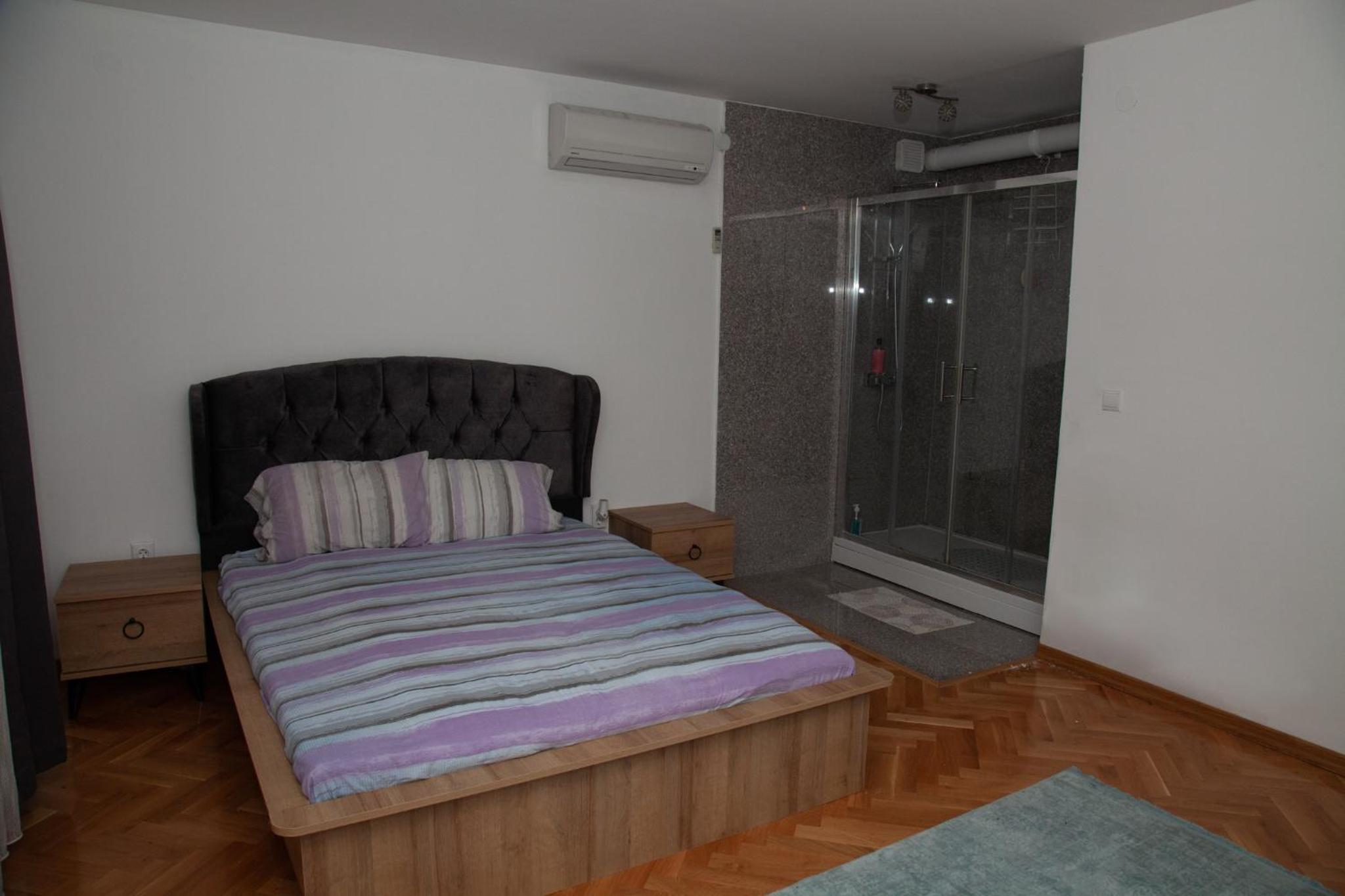 Vila Omar