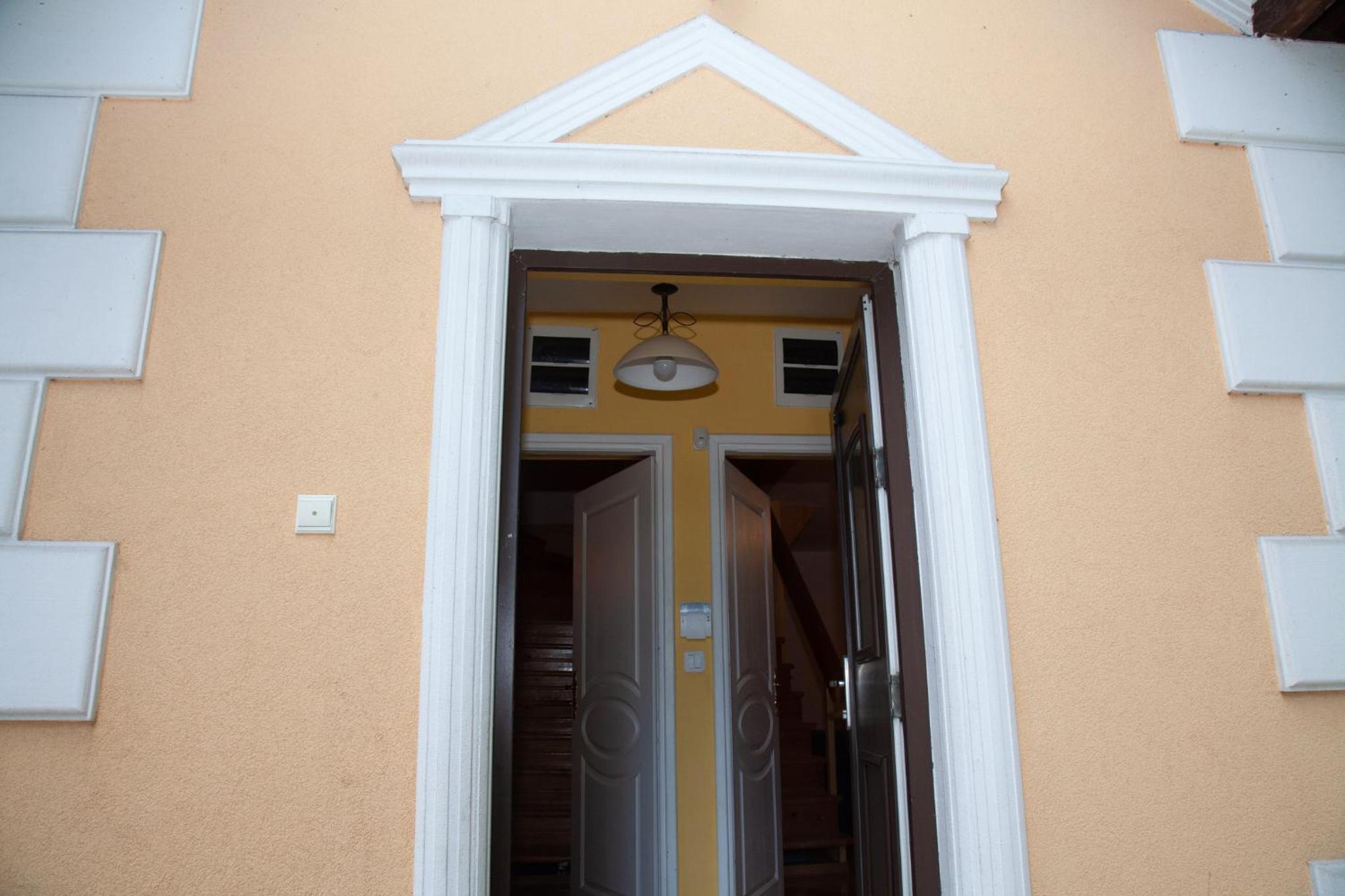 Vila Omar
