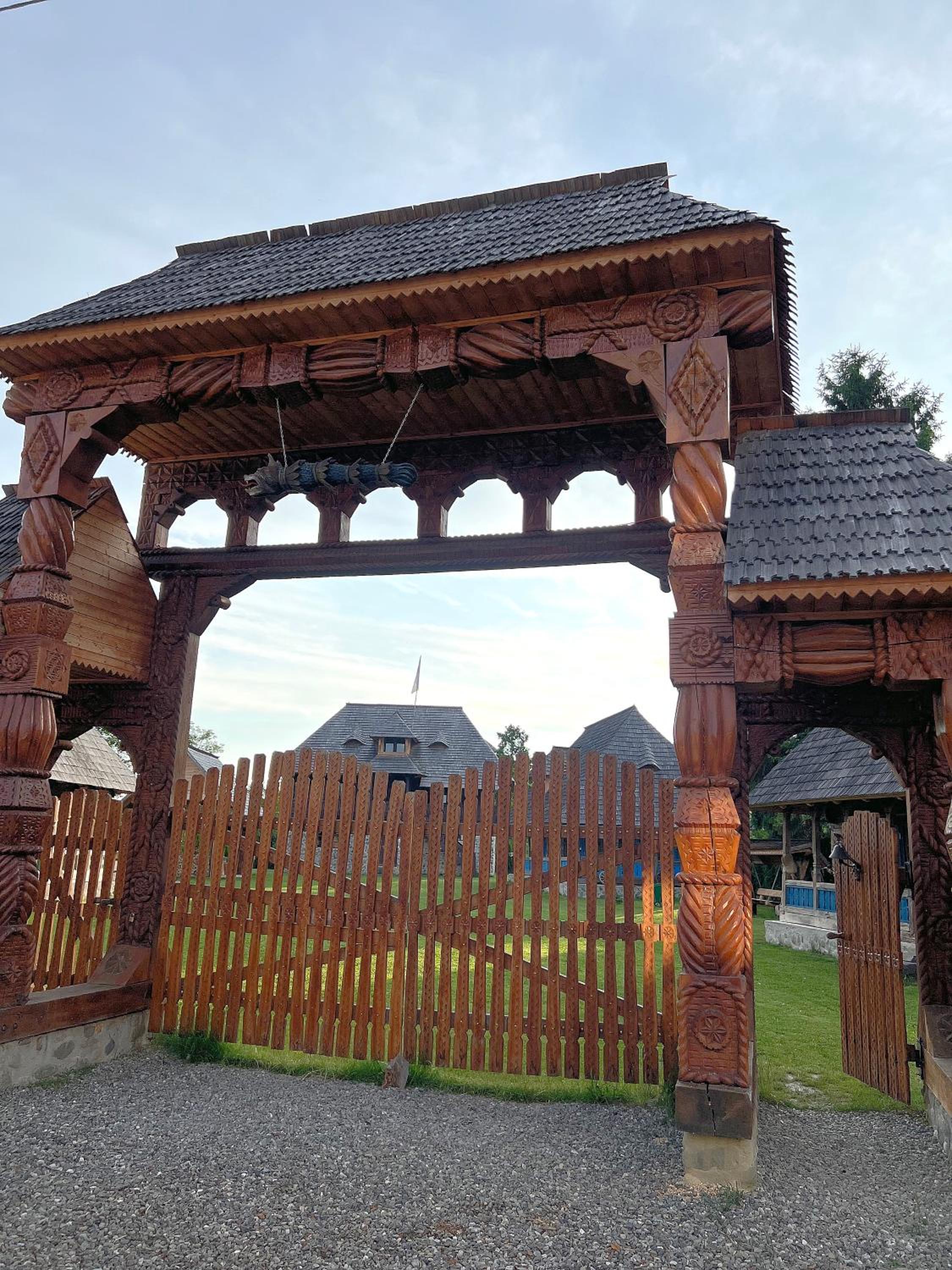 La Patru Daci