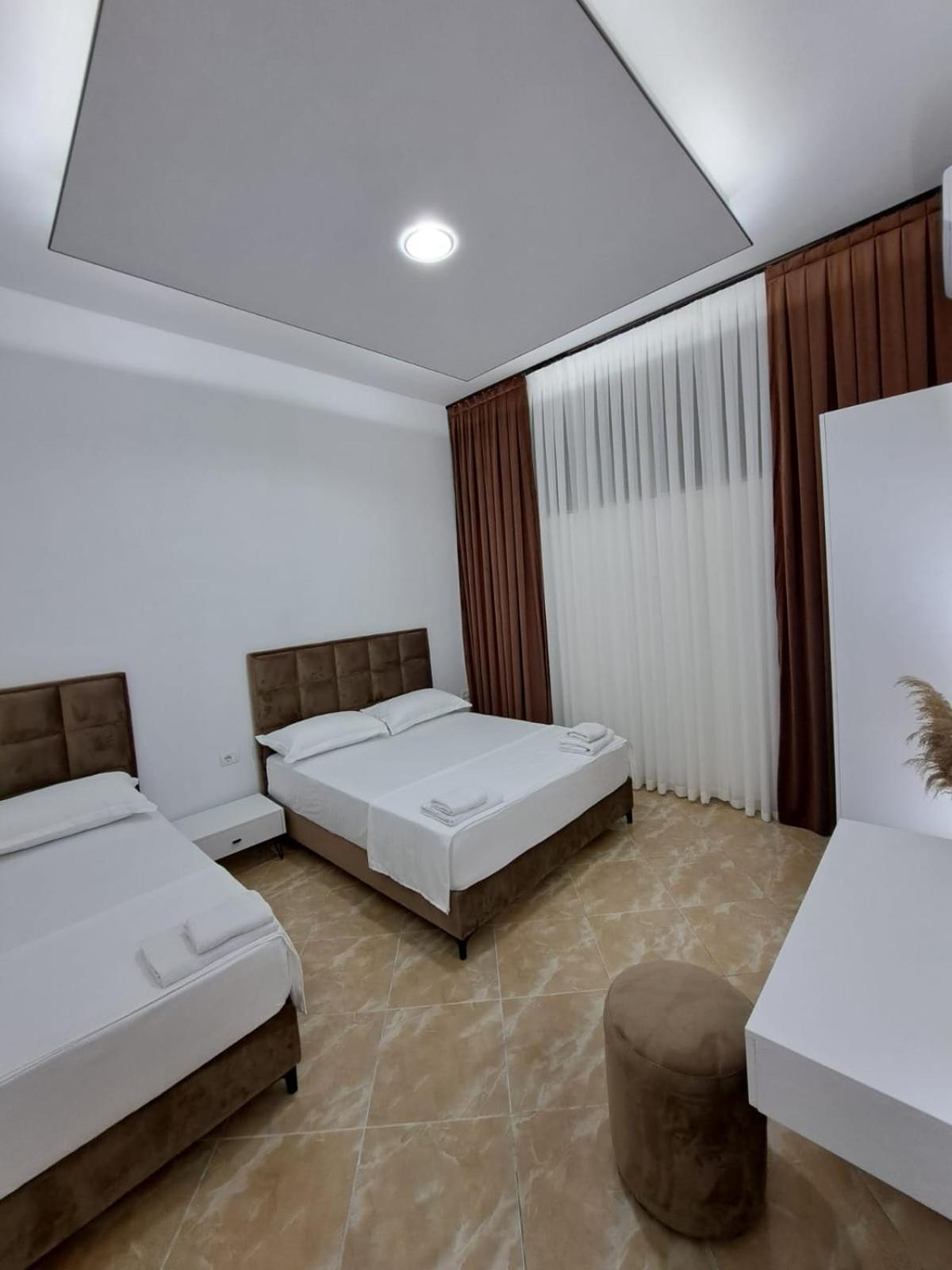 VILA PUSHIMI REGIS