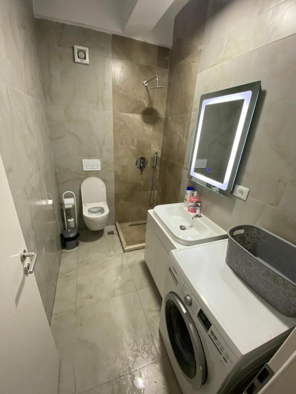 Comfy Studio at 'Mangalem21 Complex' Parking-WiFi-AC-View