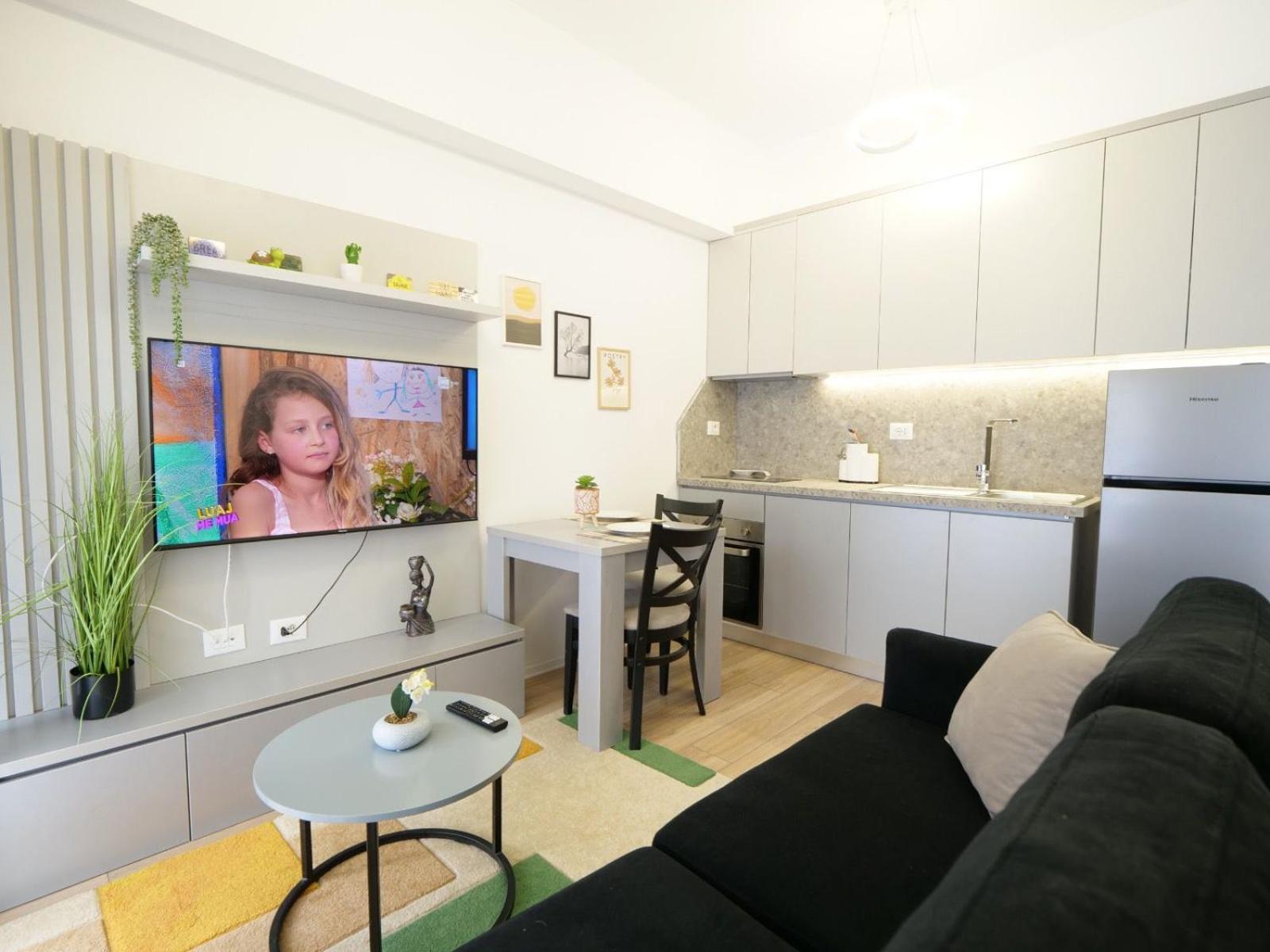 Comfy Studio at 'Mangalem21 Complex' Parking-WiFi-AC-View