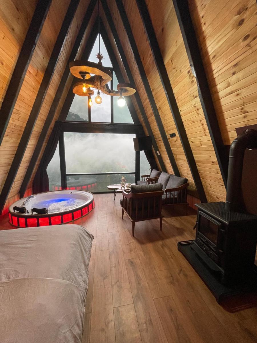 MEKTA BUNGALOV — photo 4