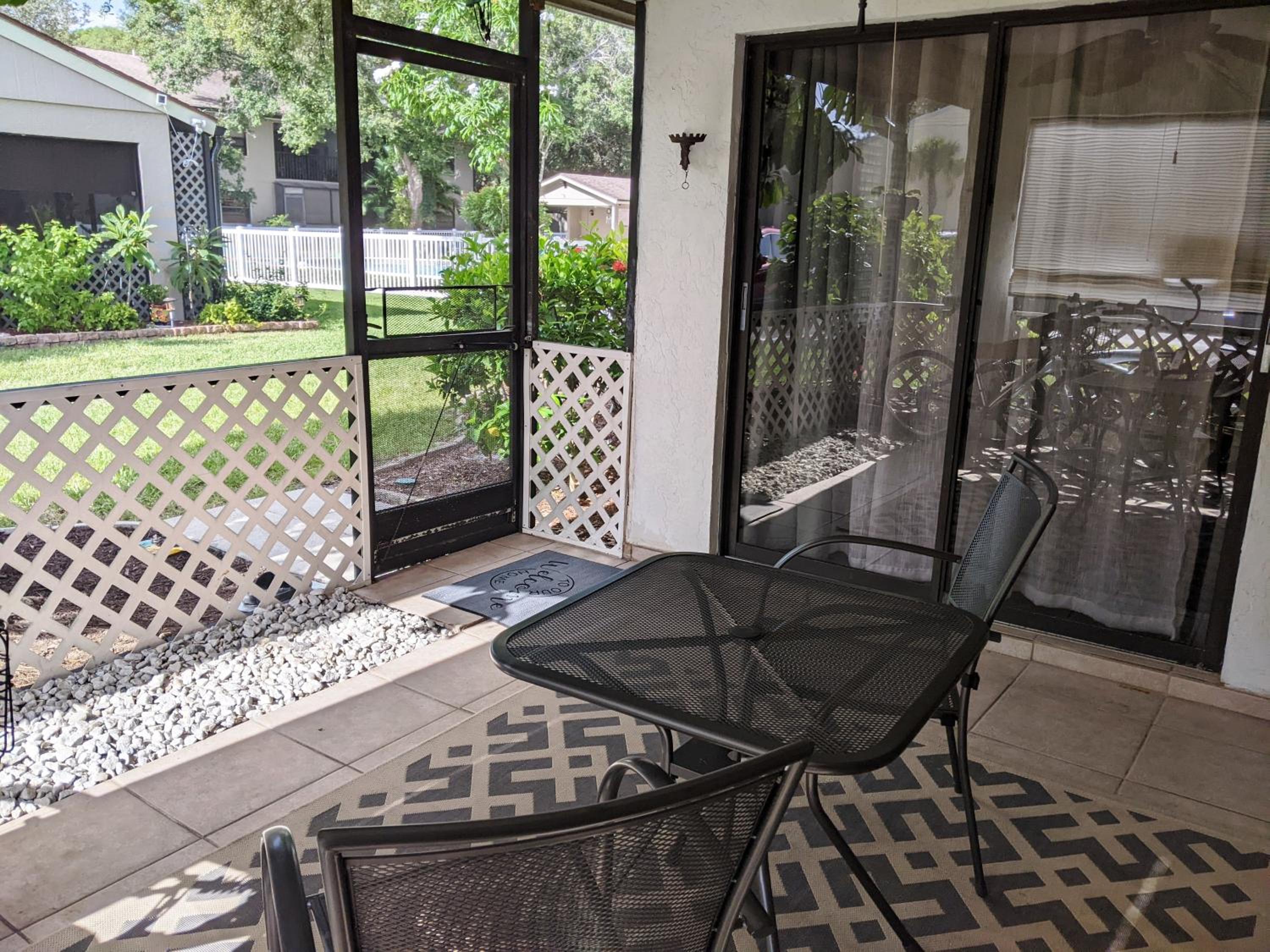 Lovely 2 bedroom condo with a pool! view 3
