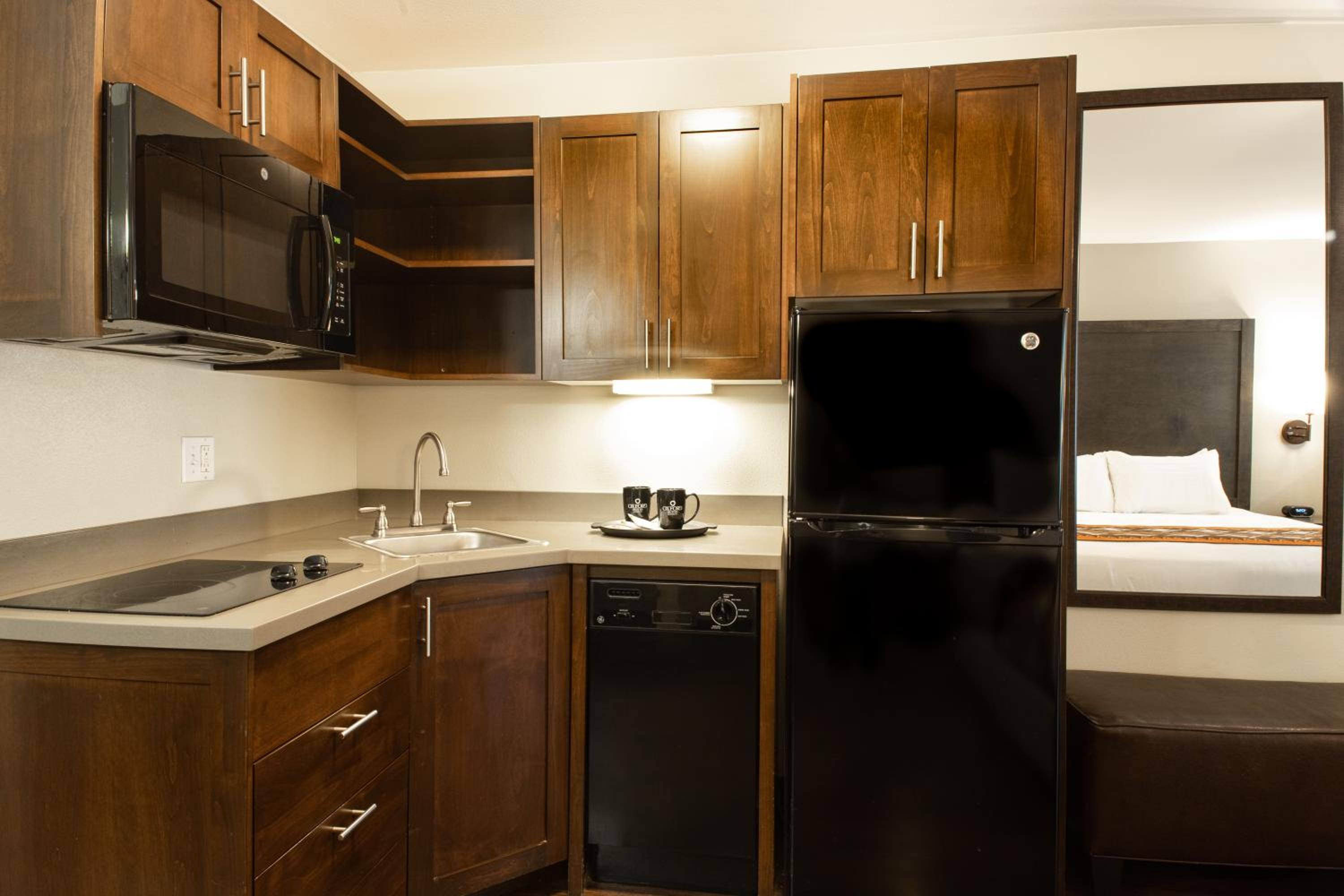 Pendleton Vacations - Oxford Suites Pendleton - Property Image 11