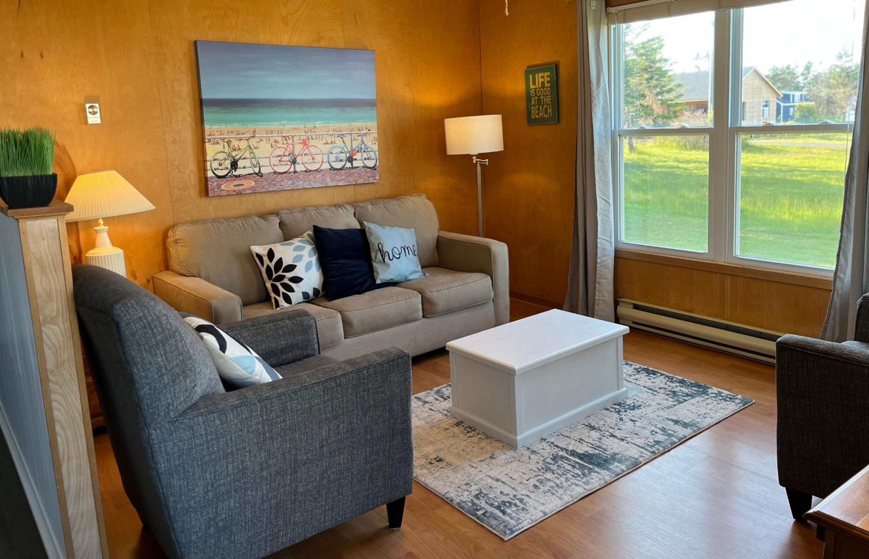 Little Haven Cottage an ocean view 2 bedroom cottage in Savage Harbour