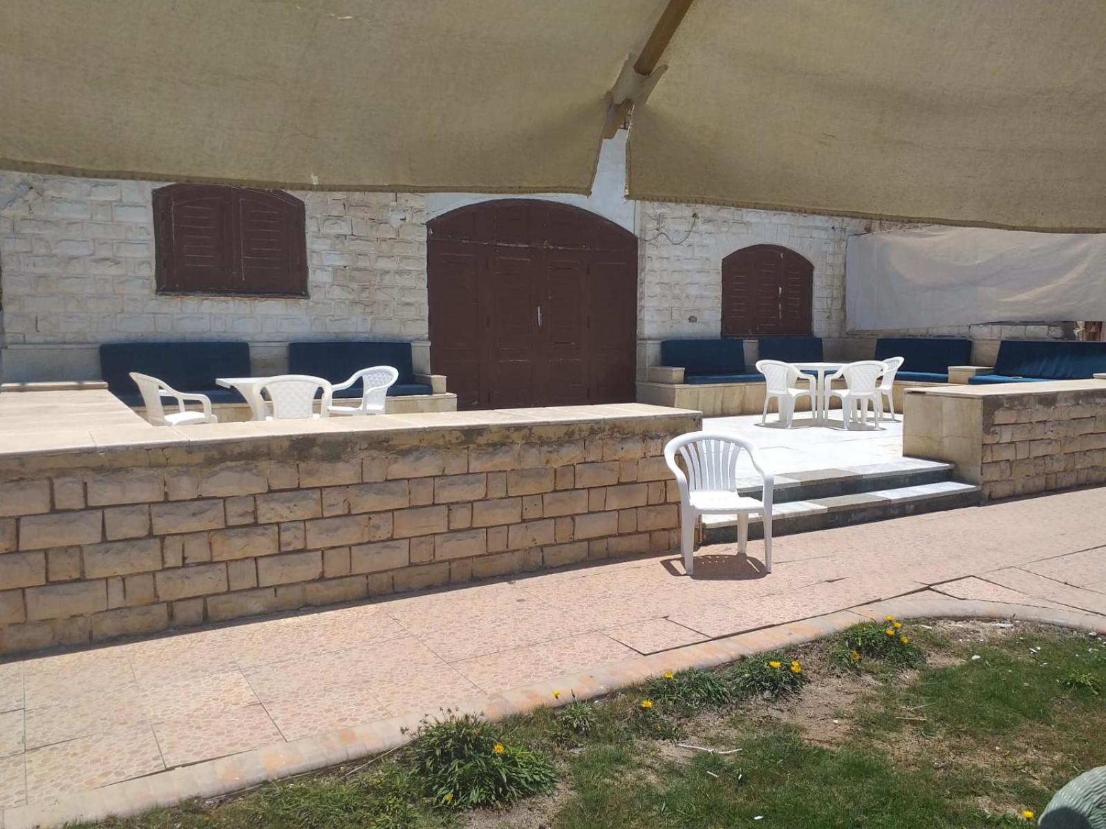 Beachfront Villa in Marina
