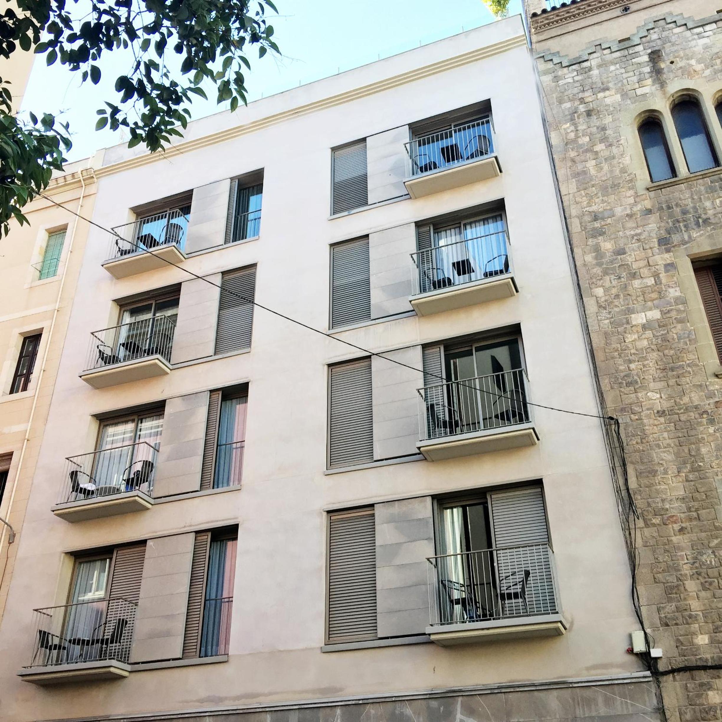 Aspasios Catedral Apartments