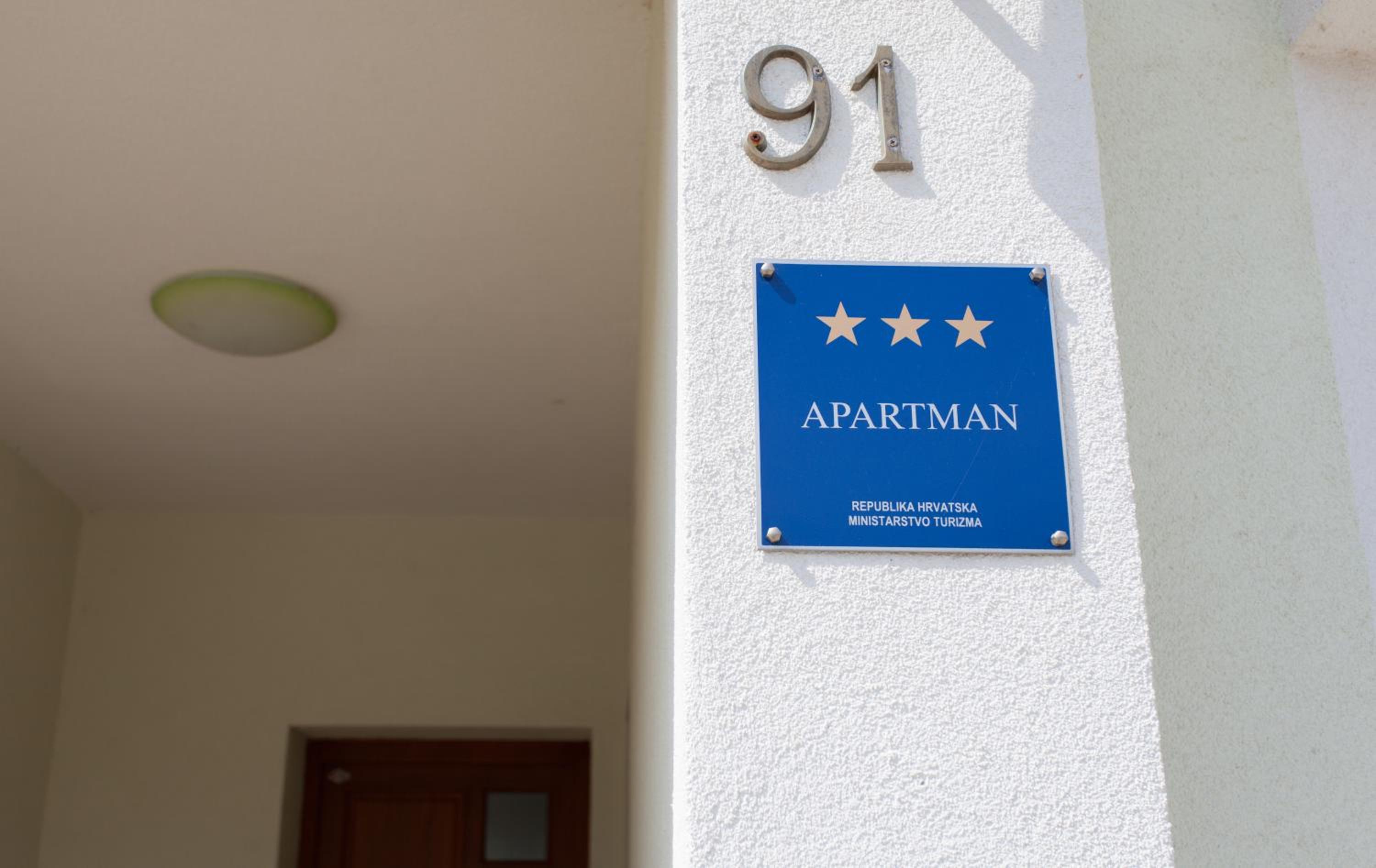 Hotel Apartments Gorančica - Image 1