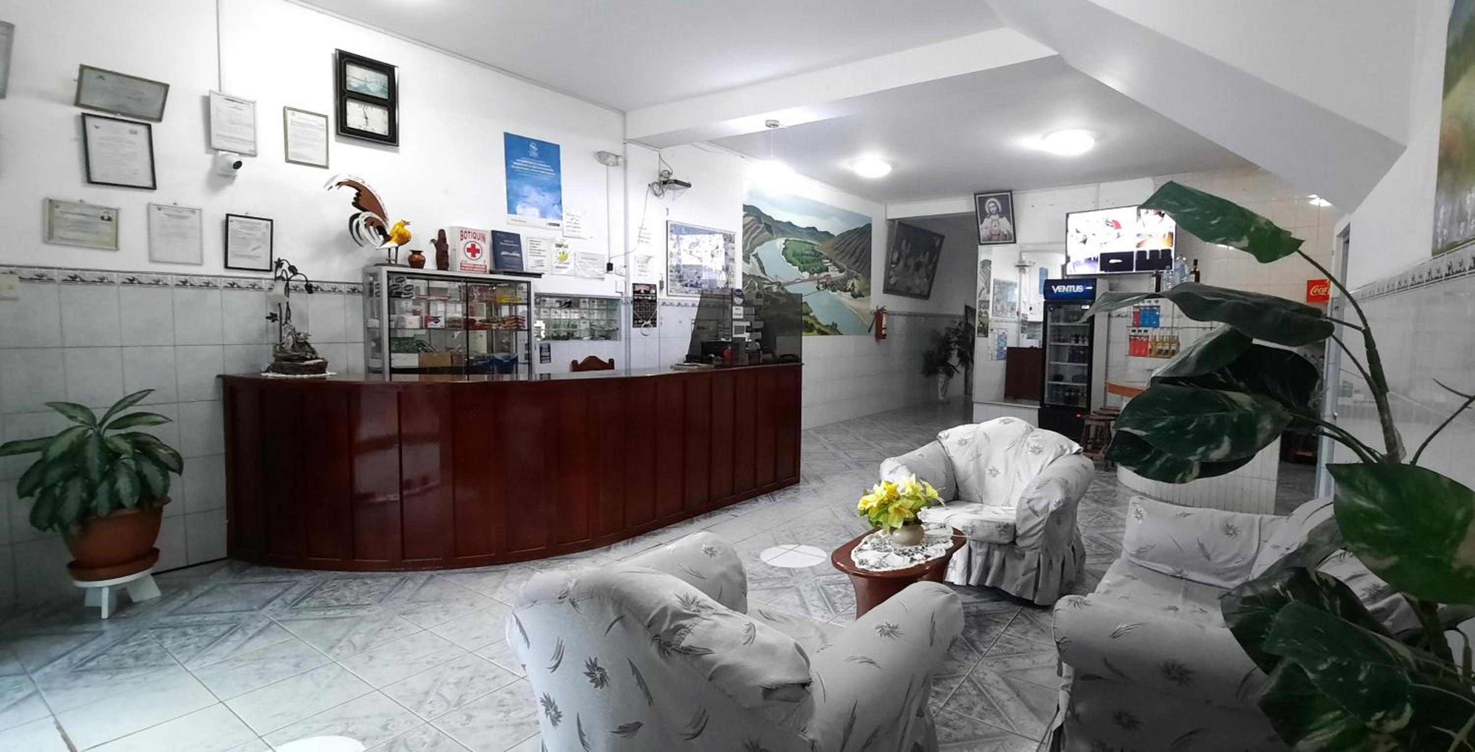 Hostal Las Palmeras view 2