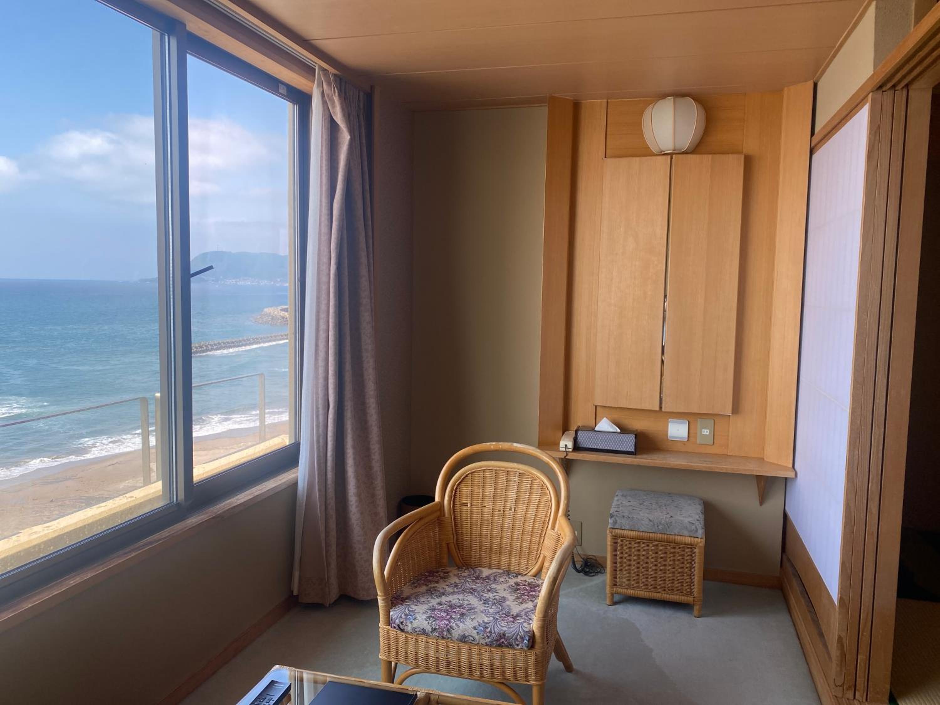 Wakamatsu Hot Spring Resort