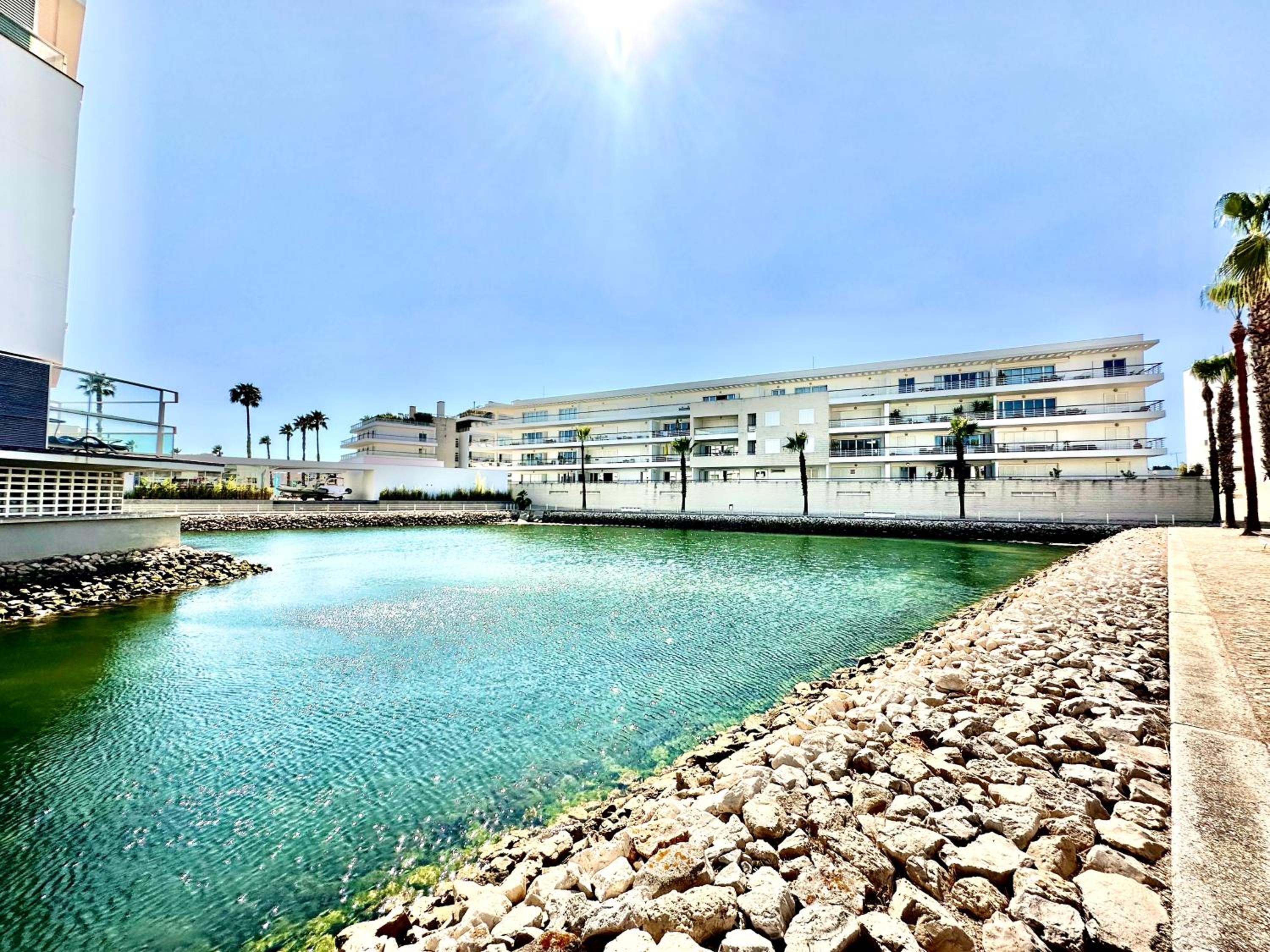 Hotel Lucky Star Marina Apartment, with Pool - Image 1