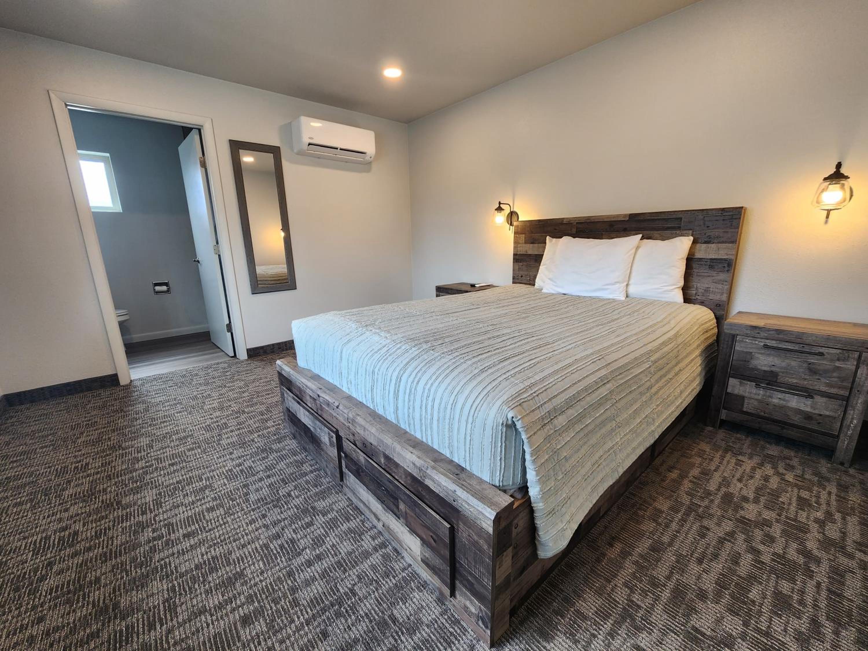 Aquarius Inn