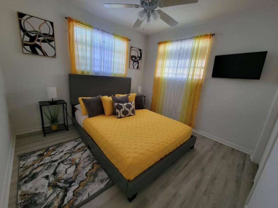 Sol Miami # 2 with free parking
