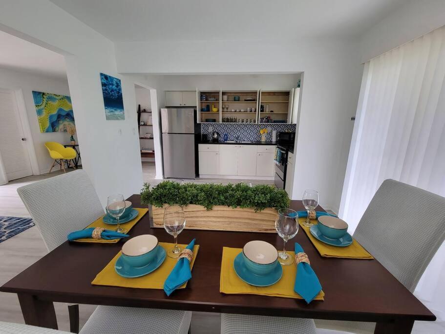 Sol Miami # 2 with free parking