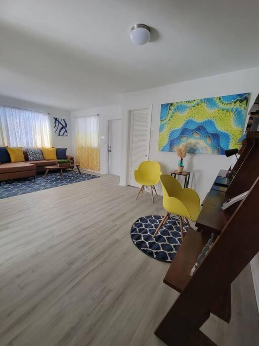 Sol Miami # 2 with free parking
