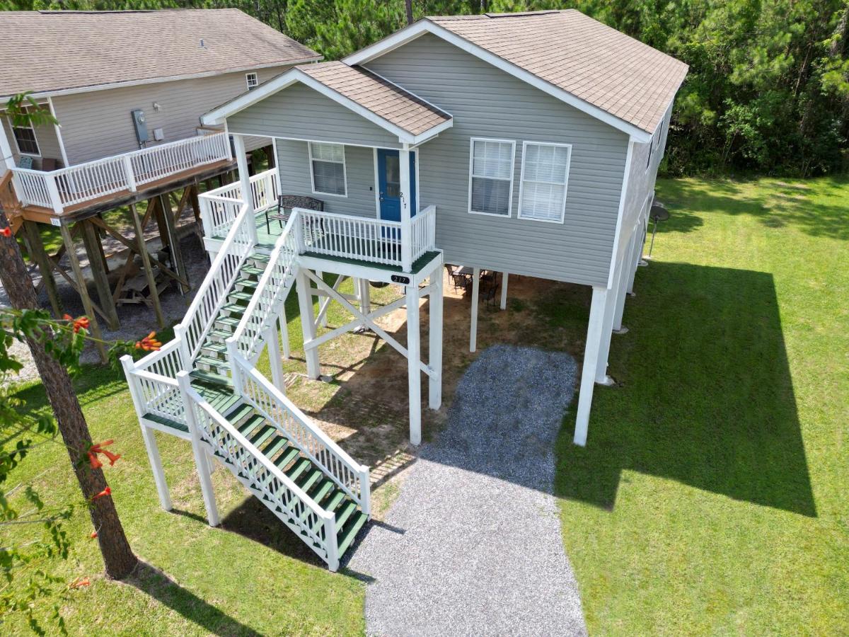 Hotel Cozy cottage surrounded by fun - Image 1