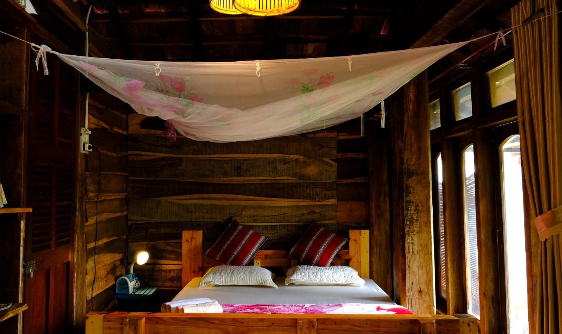 Plei Homestay & Café view 2