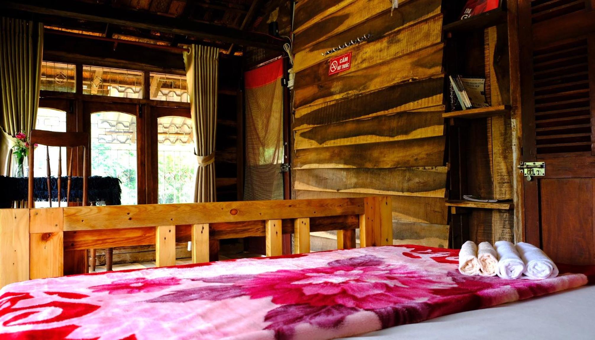 Plei Homestay & Café view 4